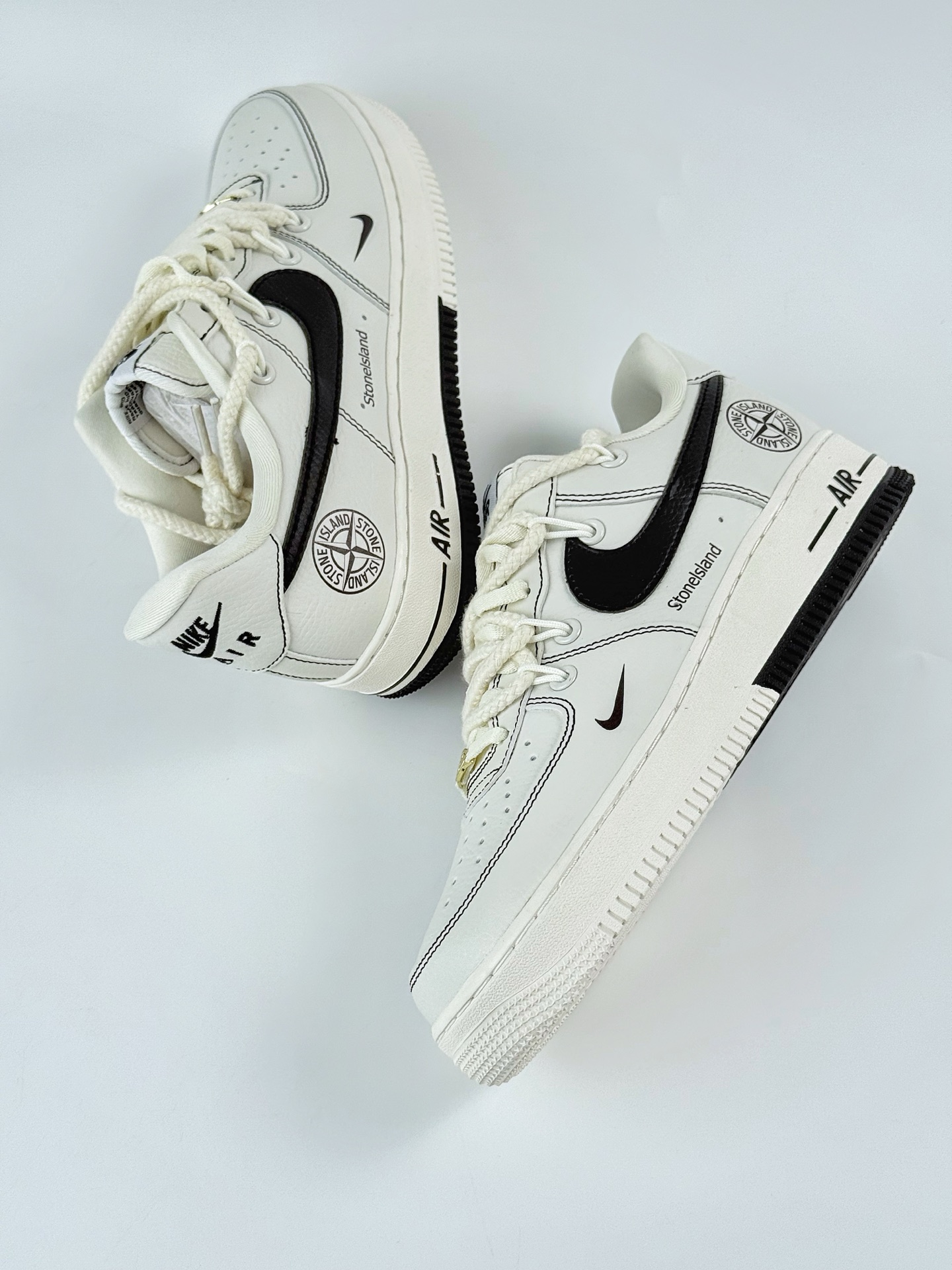 260 Nike Air Force 1 Low 07 x Stone Island 白黑小勾 GS9875-001