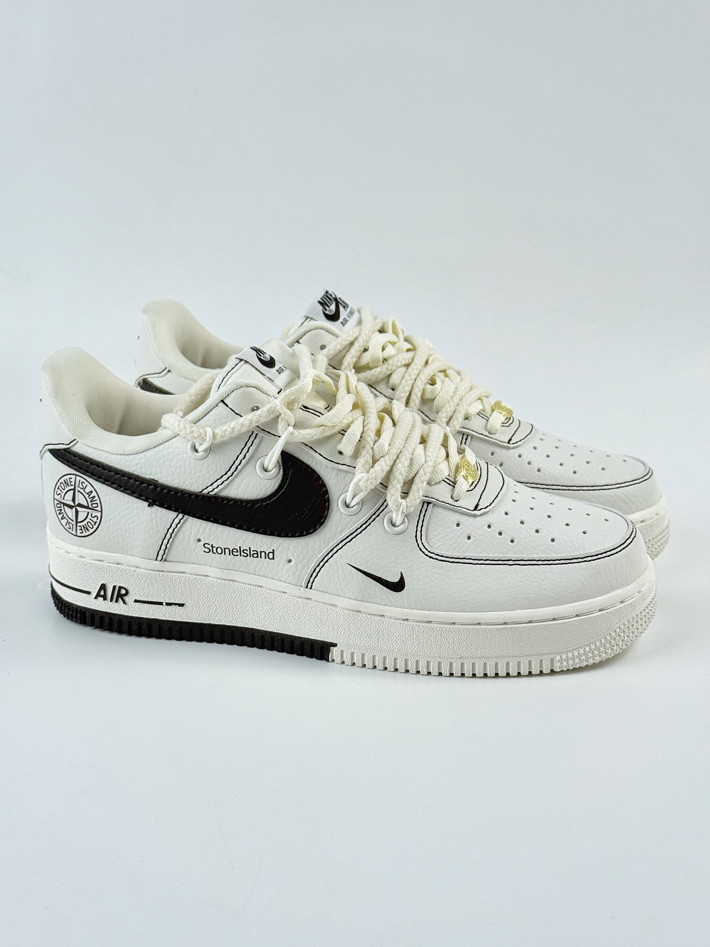 260 Nike Air Force 1 Low 07 x Stone Island 白黑小勾 GS9875-001