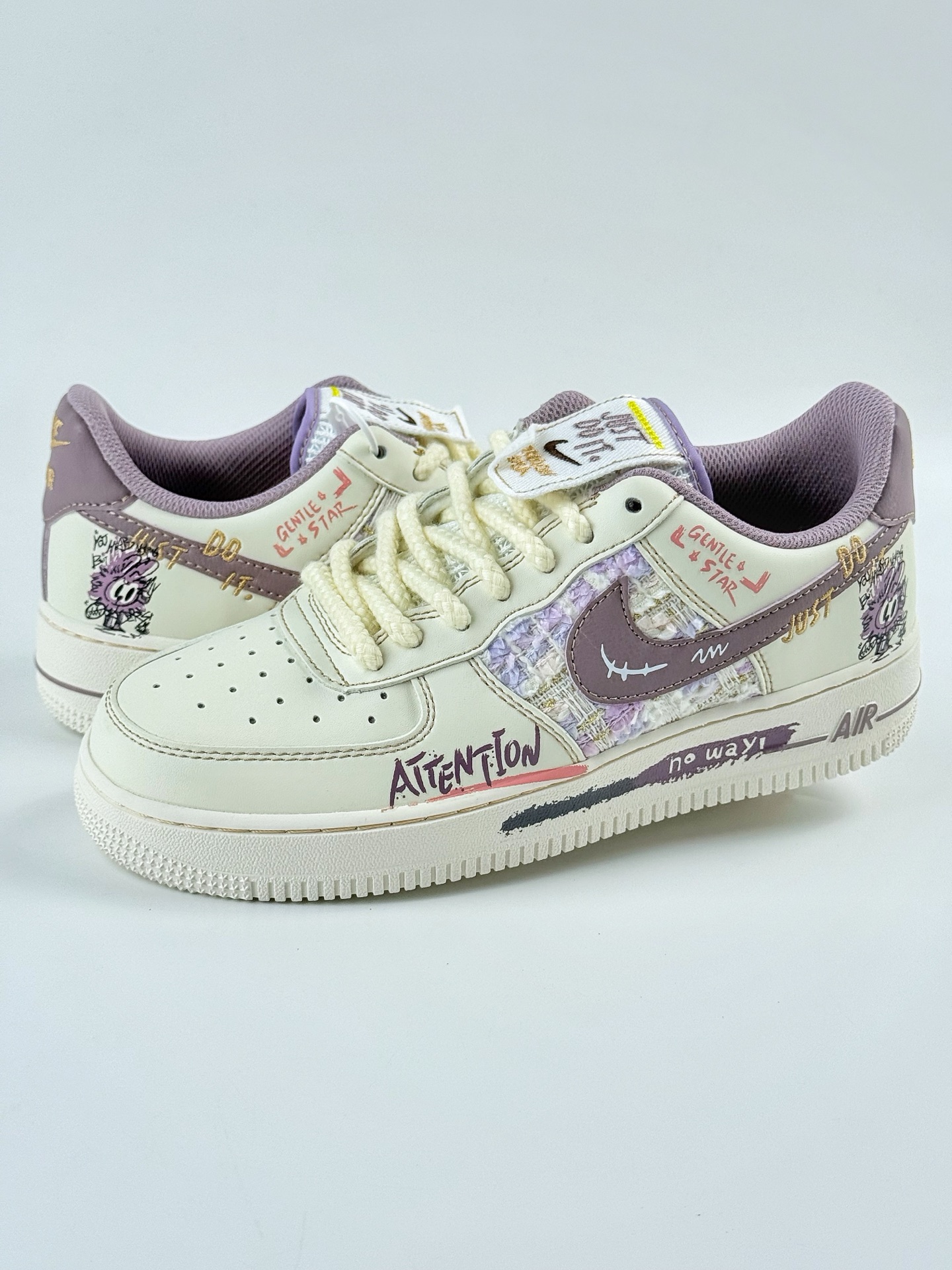 260 Nike Air Force 1 Low 07 白紫米麻绳涂鸦 FJ7740-910