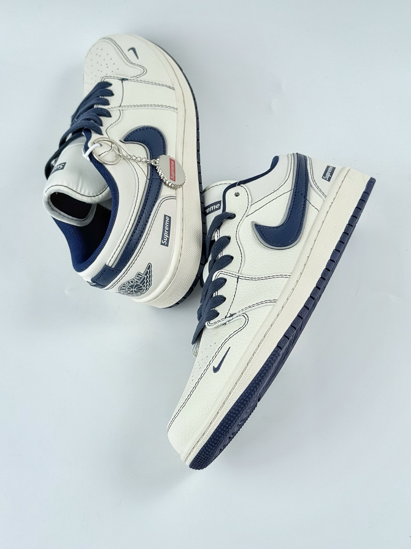 280 Air Jordan 1 Retro Low x Supreme 白蓝小勾 XX3168-176