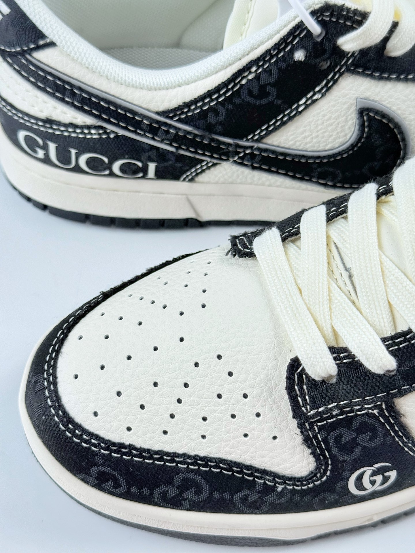 260 Nike SB Dunk Low x GUCCI 黑白 XD1588-211