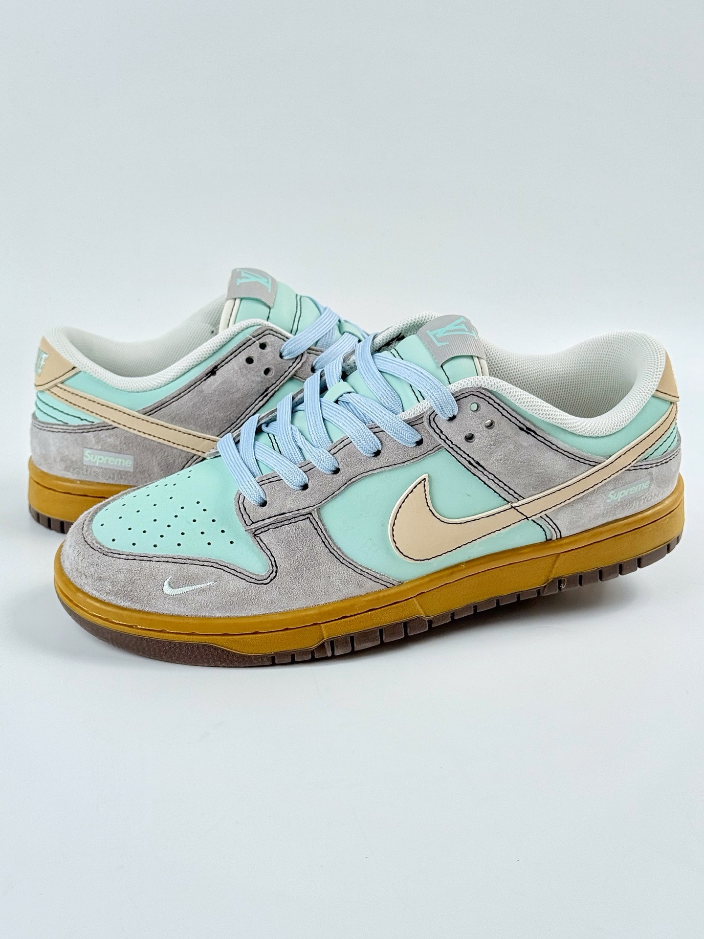 Nike SB Dunk Low x Supreme 灰绿黄小勾 FX1588-309