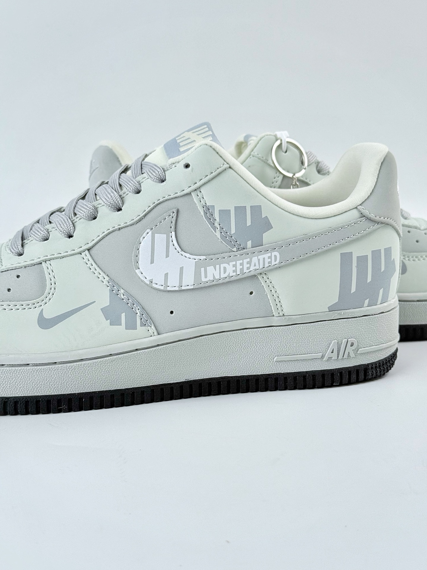 Nike Air Force 1 Low 07 x UNDEFEATED 白灰小勾 DF0188-060