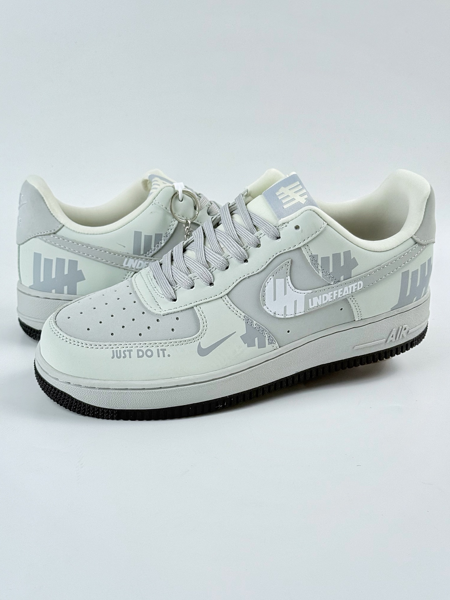 Nike Air Force 1 Low 07 x UNDEFEATED 白灰小勾 DF0188-060