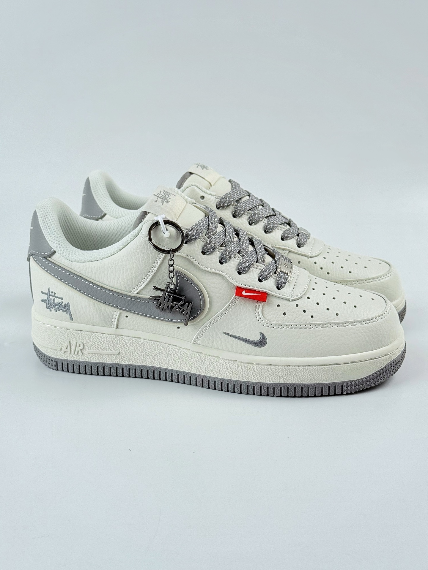 260 Nike Air Force 1 Low 07 x Stussy 白灰小钩满天星 CS5288-008