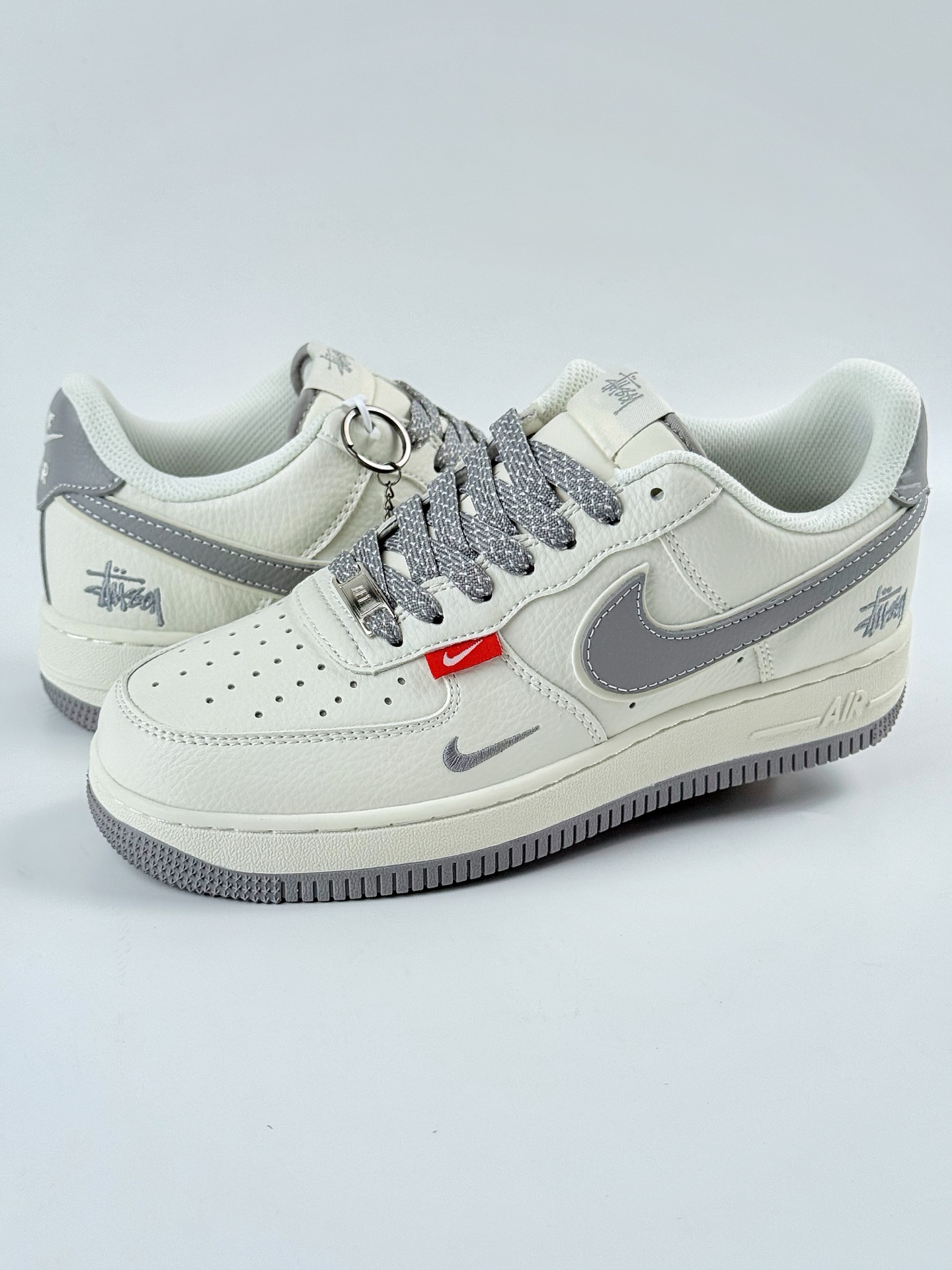 260 Nike Air Force 1 Low 07 x Stussy 白灰小钩满天星 CS5288-008