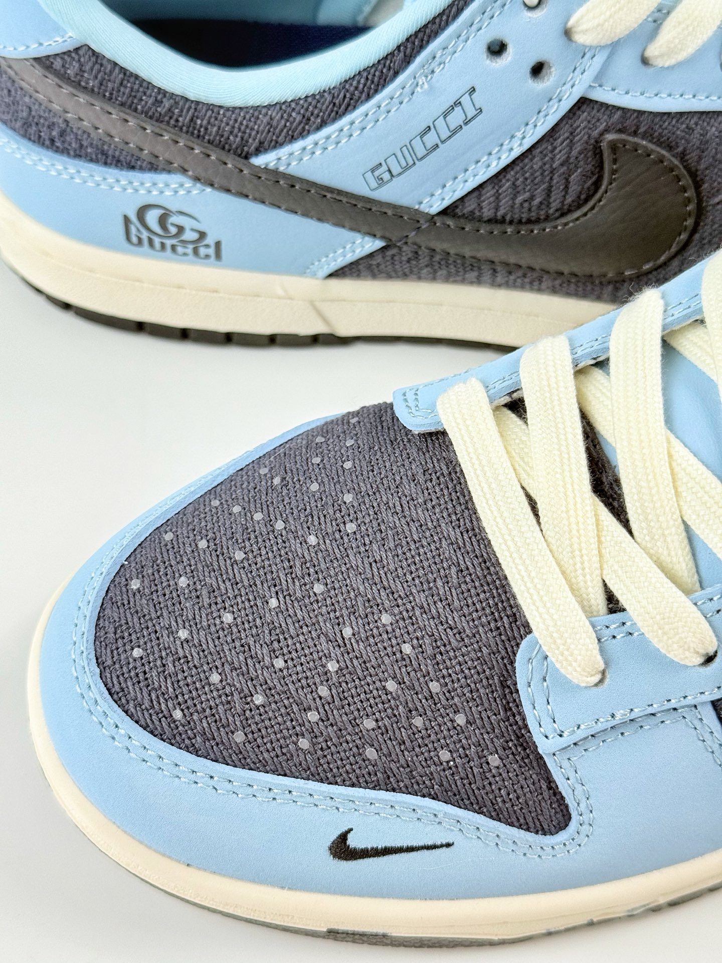 Nike SB Dunk Low x GUCCI 蓝黑小勾 XD1588-214