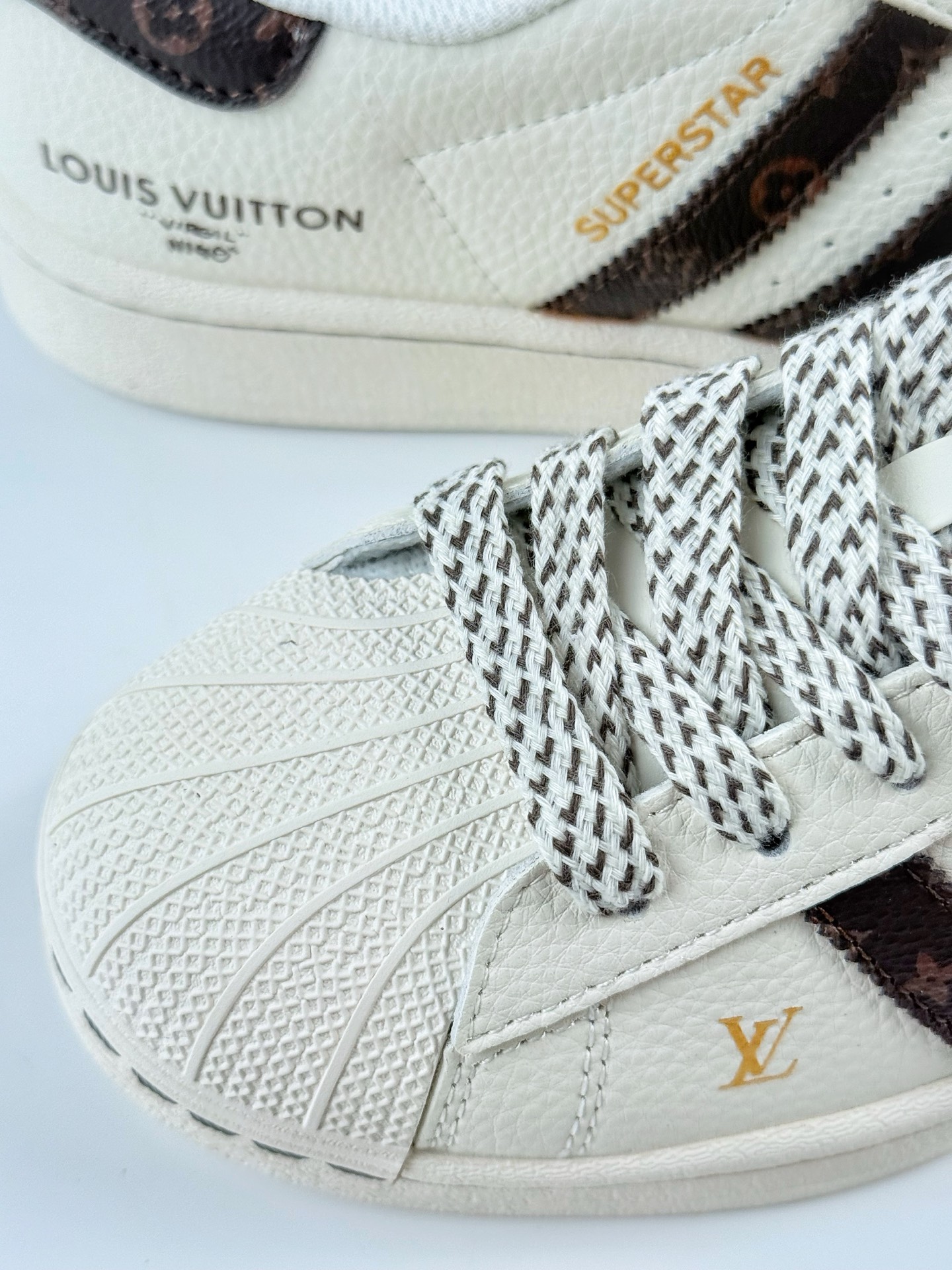 AD Originals Superstar x Louis Vuitton 白棕满天星 SD6803