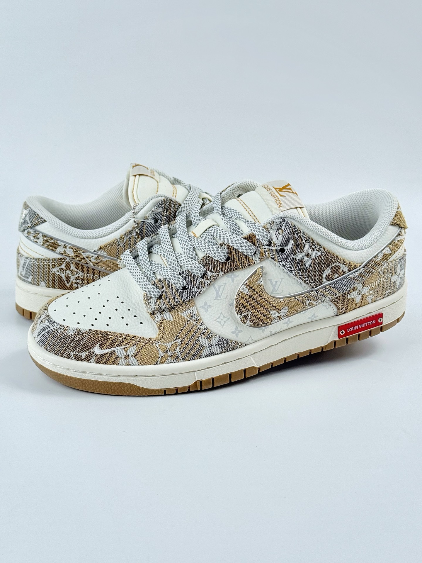 Nike SB Dunk Low x Louis Vuitton 黄白满天星 SC9772-810