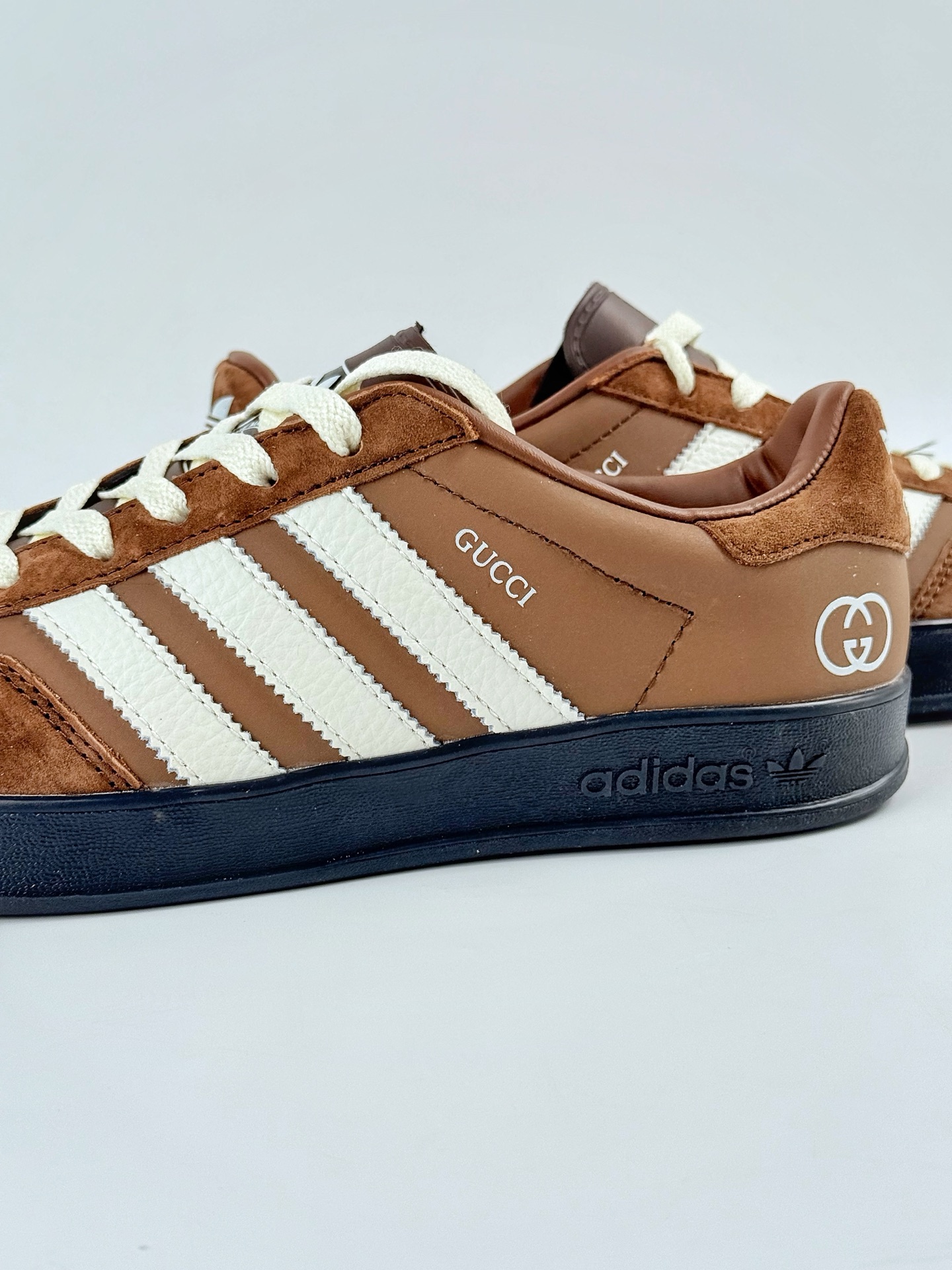 220 adidas Originals Gazelle INdoor x GUCCI 三叶草休闲防滑耐磨低帮板鞋 DD6604
