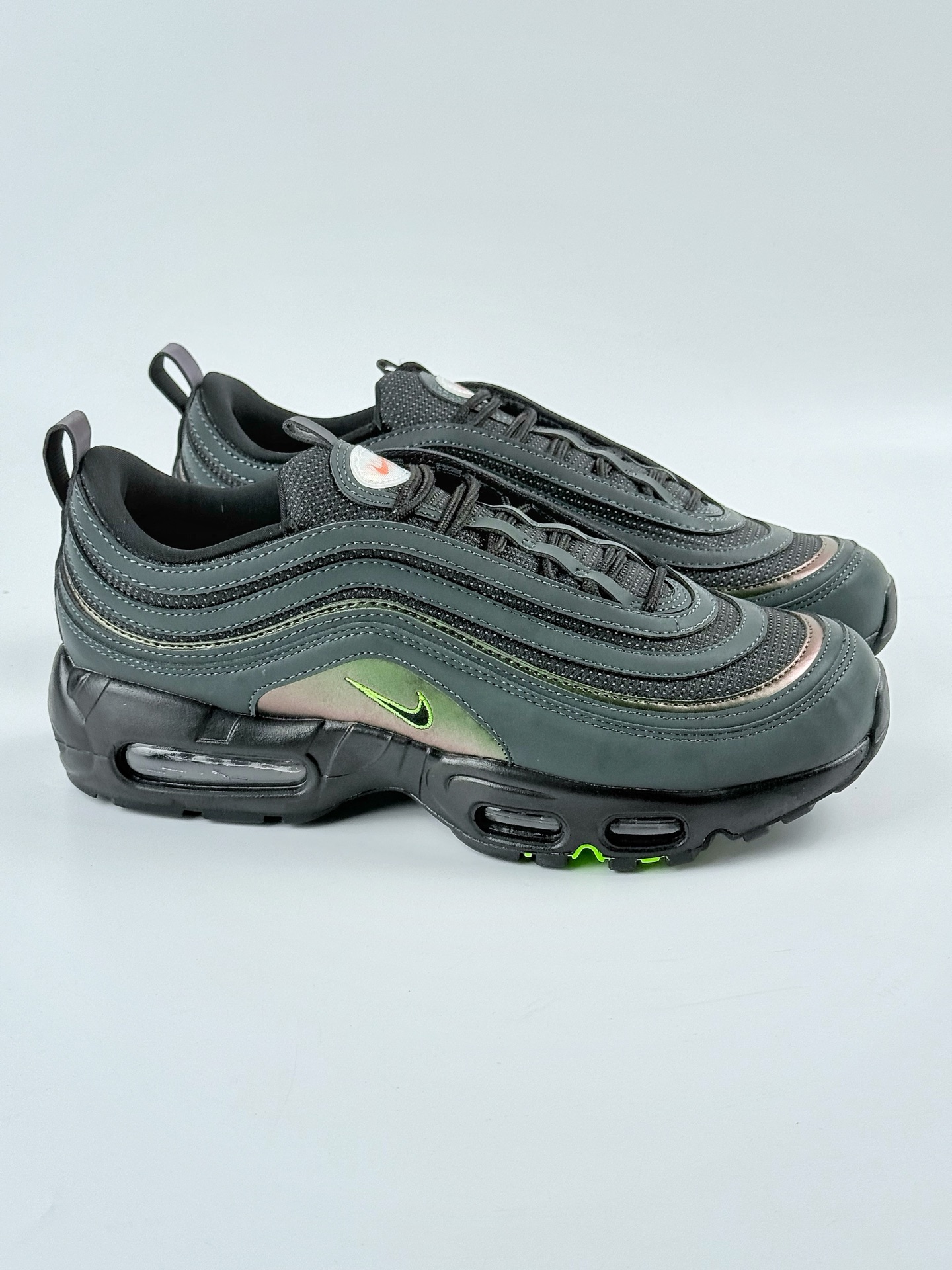 Division St. x Nike Air Max 97 Ducks of a Feather Thunder 复刻黑灰 II1711-900