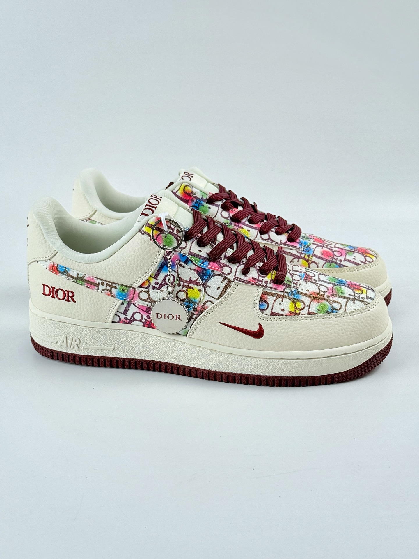Nike Air Force 1 Low 07 x DIOR 白红小勾 DF0188-063