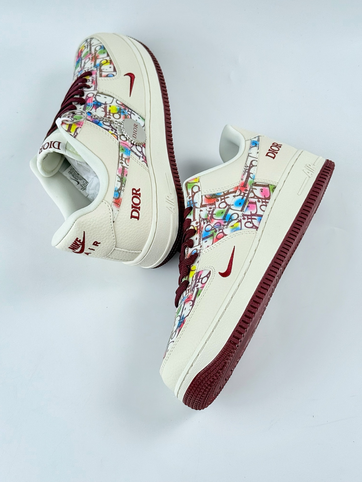 Nike Air Force 1 Low 07 x DIOR 白红小勾 DF0188-063