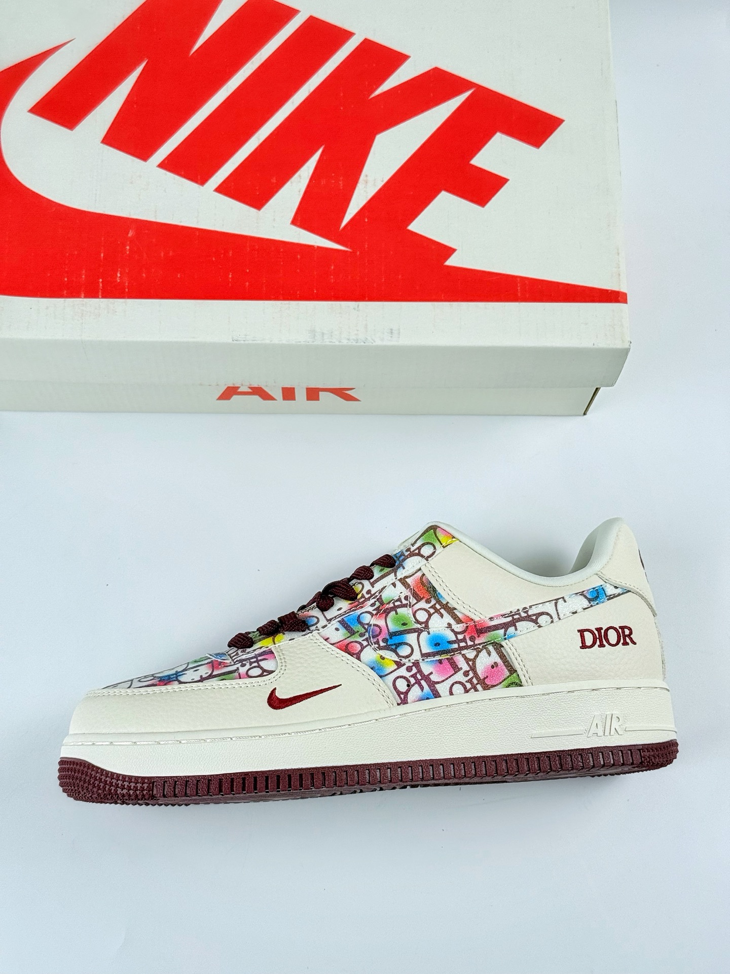 Nike Air Force 1 Low 07 x DIOR 白红小勾 DF0188-063