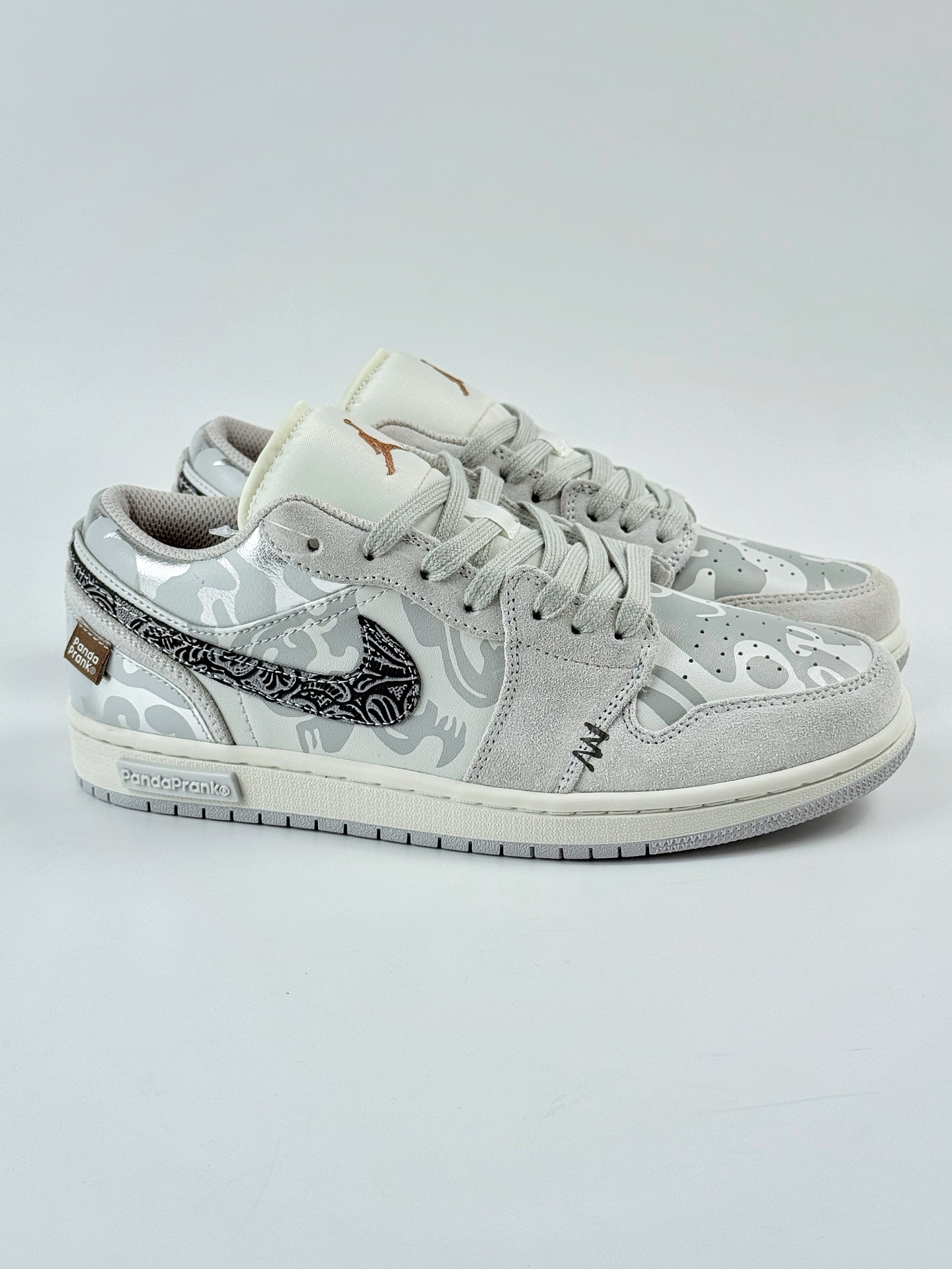 Jordan Air Jordan 1 1 LOW 熊猫恶作剧 CNY 游龙则灵 臻于至善 灰白 HF1567-200