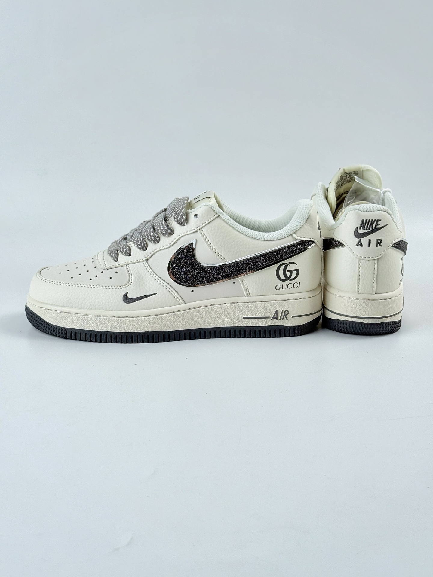 Nike Air Force 1 Low 07 x GUCCI 白黑小勾满天星 QY6818-606