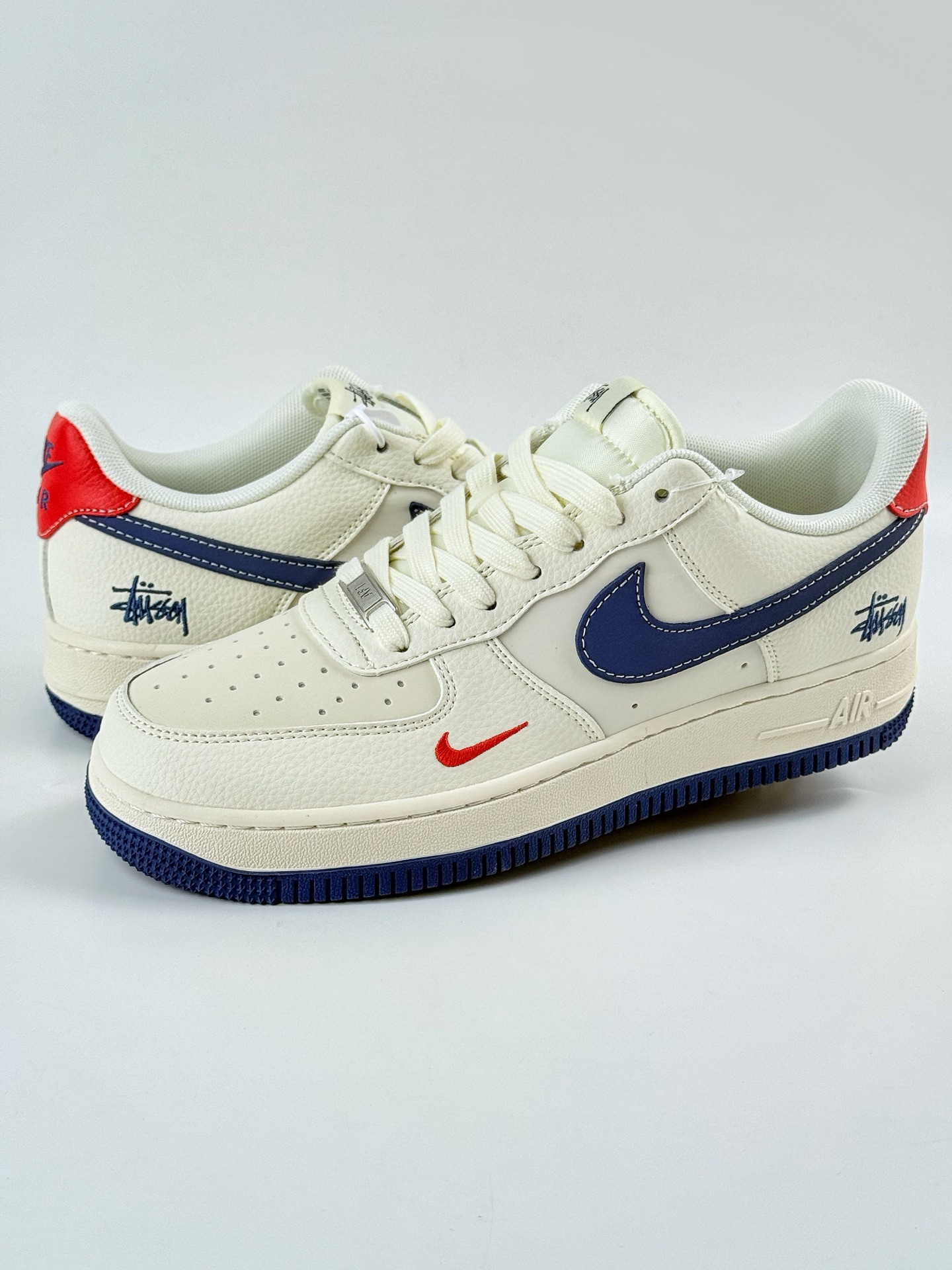 Nike Air Force 1 Low 07 x Stussy 白蓝红小勾 JJ2508-716