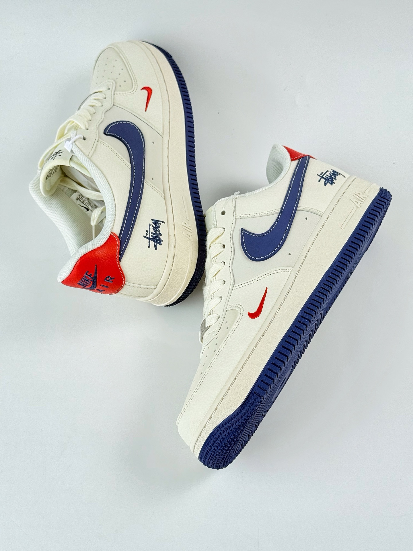Nike Air Force 1 Low 07 x Stussy 白蓝红小勾 JJ2508-716