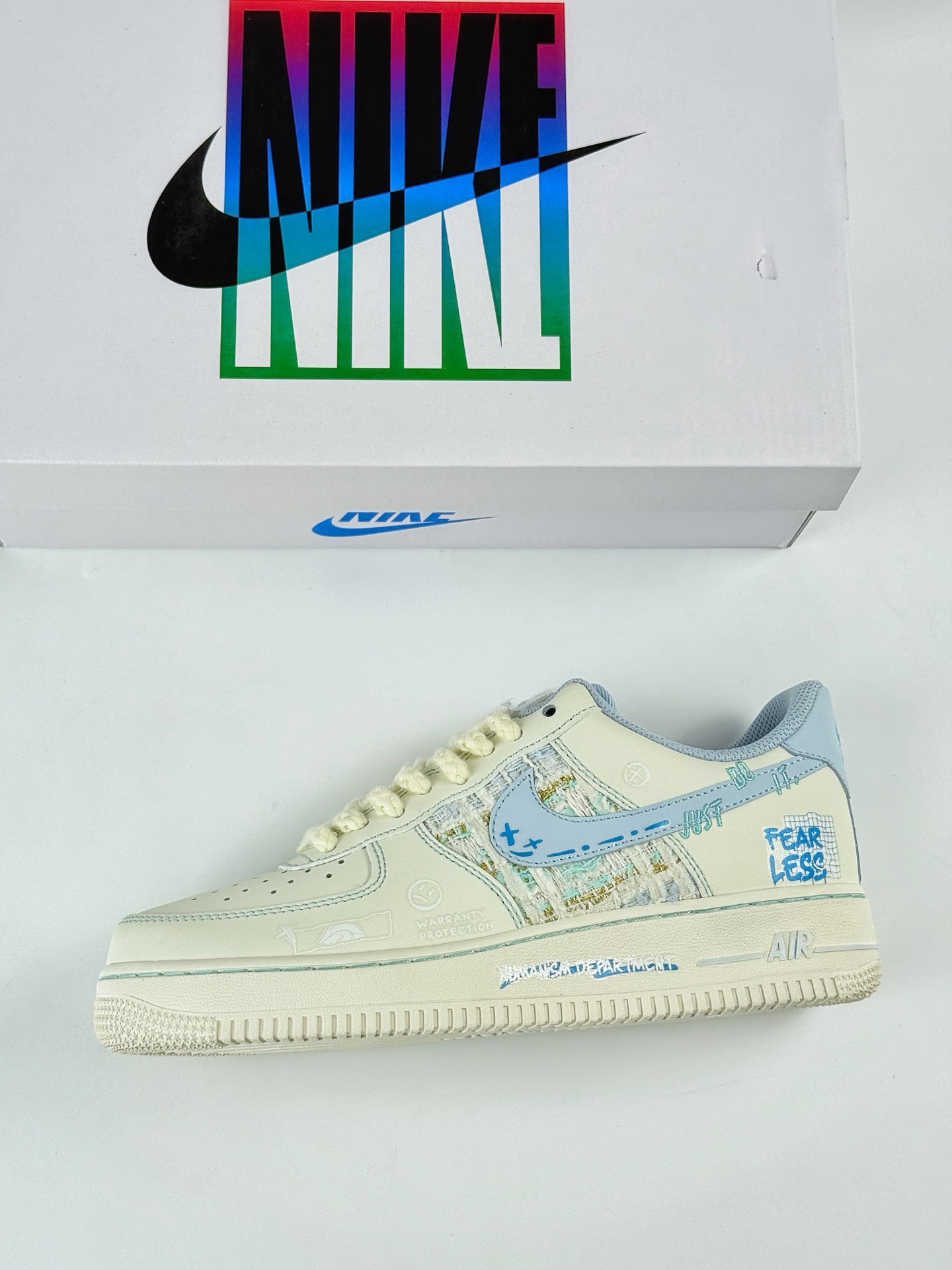 Nike Air Force 1 Low 07 白蓝米麻绳涂鸦 FJ7740-510