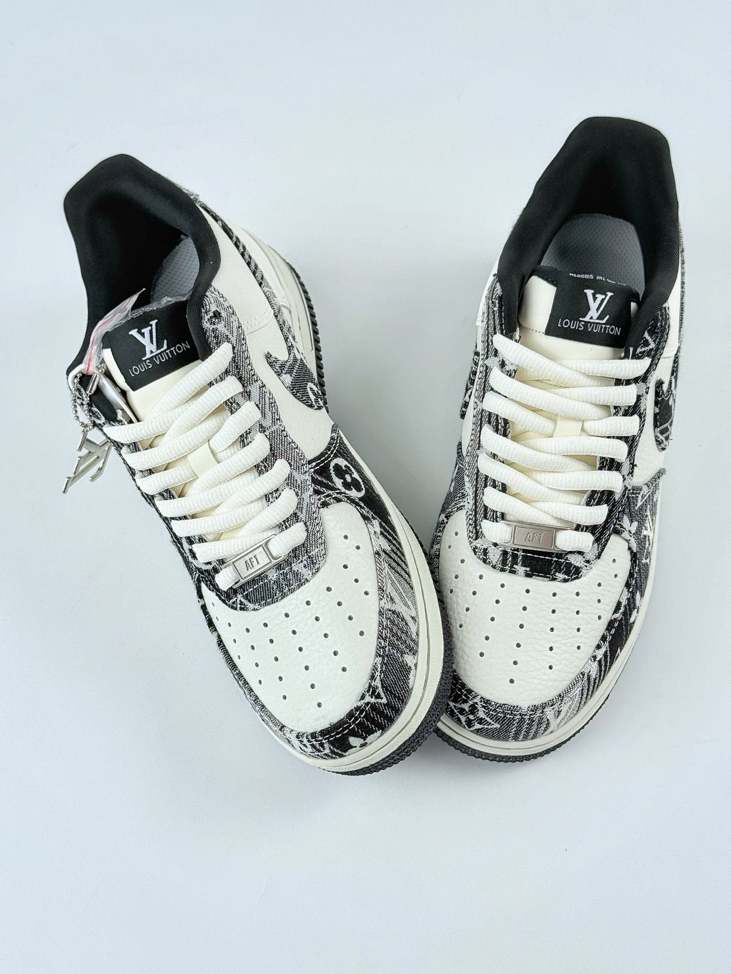 Nike Air Force 1 Low 07 x Louis Vuitton 黑白 SC9207-539