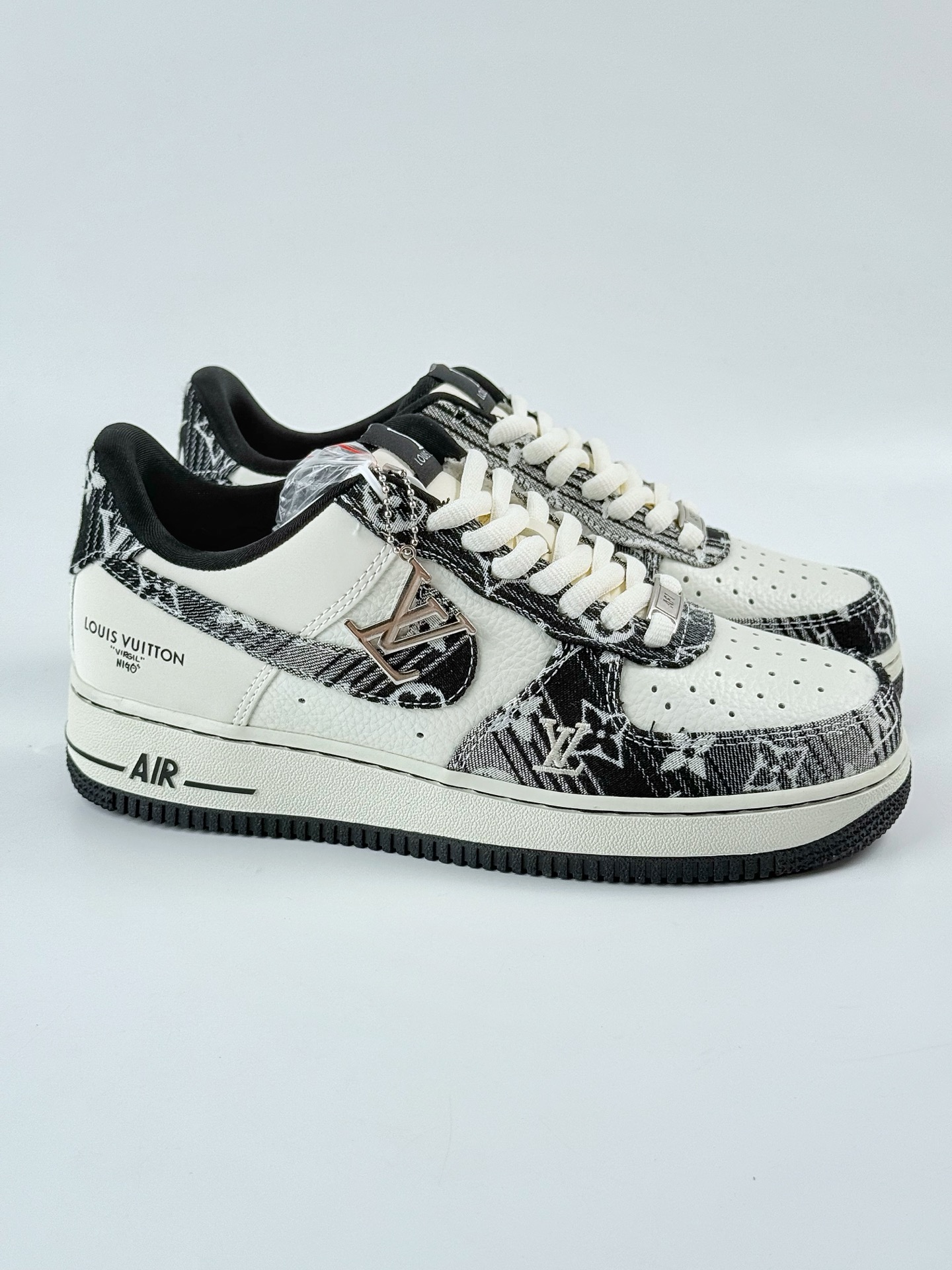 Nike Air Force 1 Low 07 x Louis Vuitton 黑白 SC9207-539