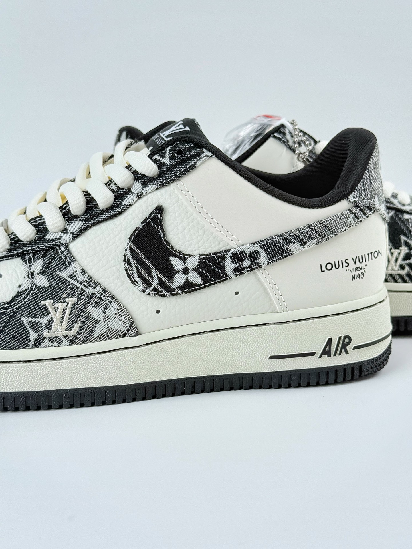 Nike Air Force 1 Low 07 x Louis Vuitton 黑白 SC9207-539