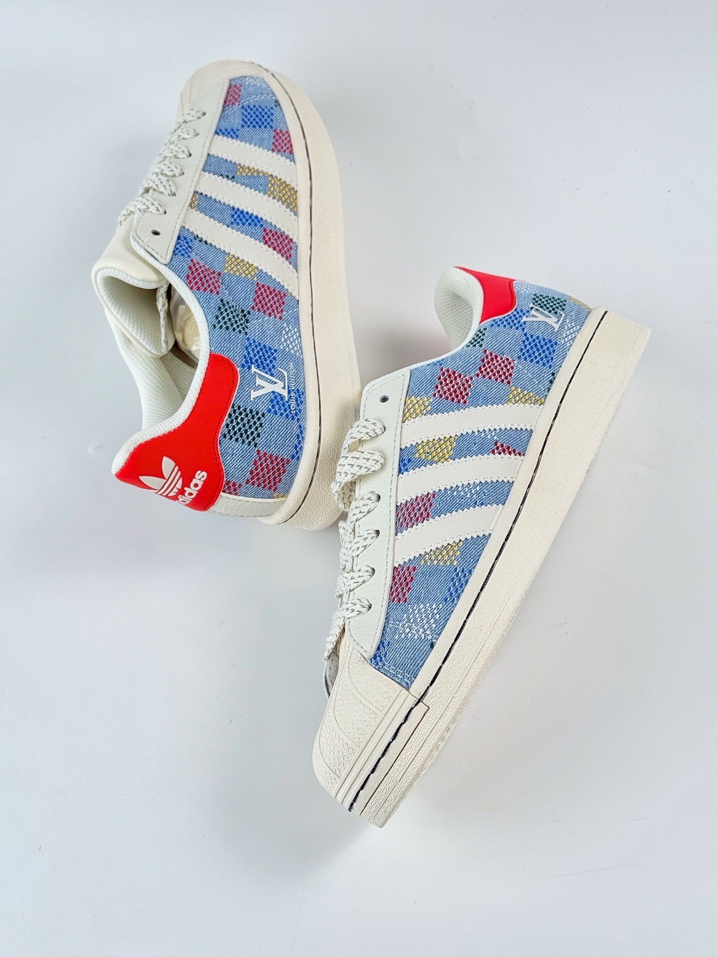 AD Originals Superstar x Louis Vuitton 蓝白红满天星 HS3079