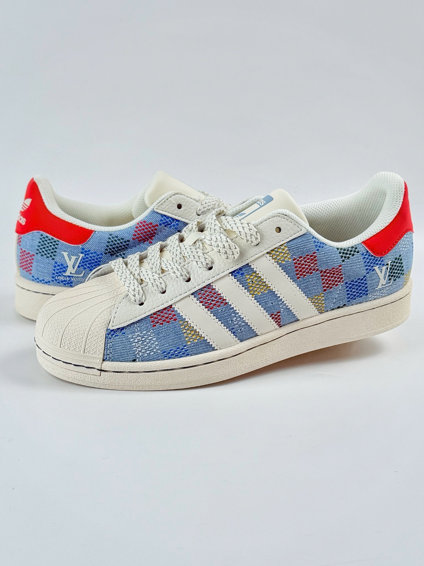 AD Originals Superstar x Louis Vuitton 蓝白红满天星 HS3079