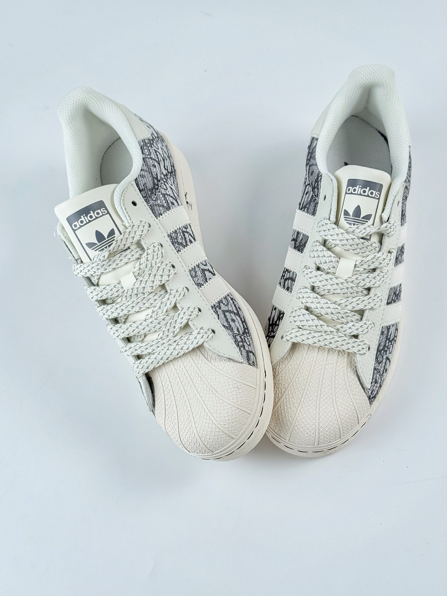 AD Originals Superstar x DIOR 灰白满天星 HS3080