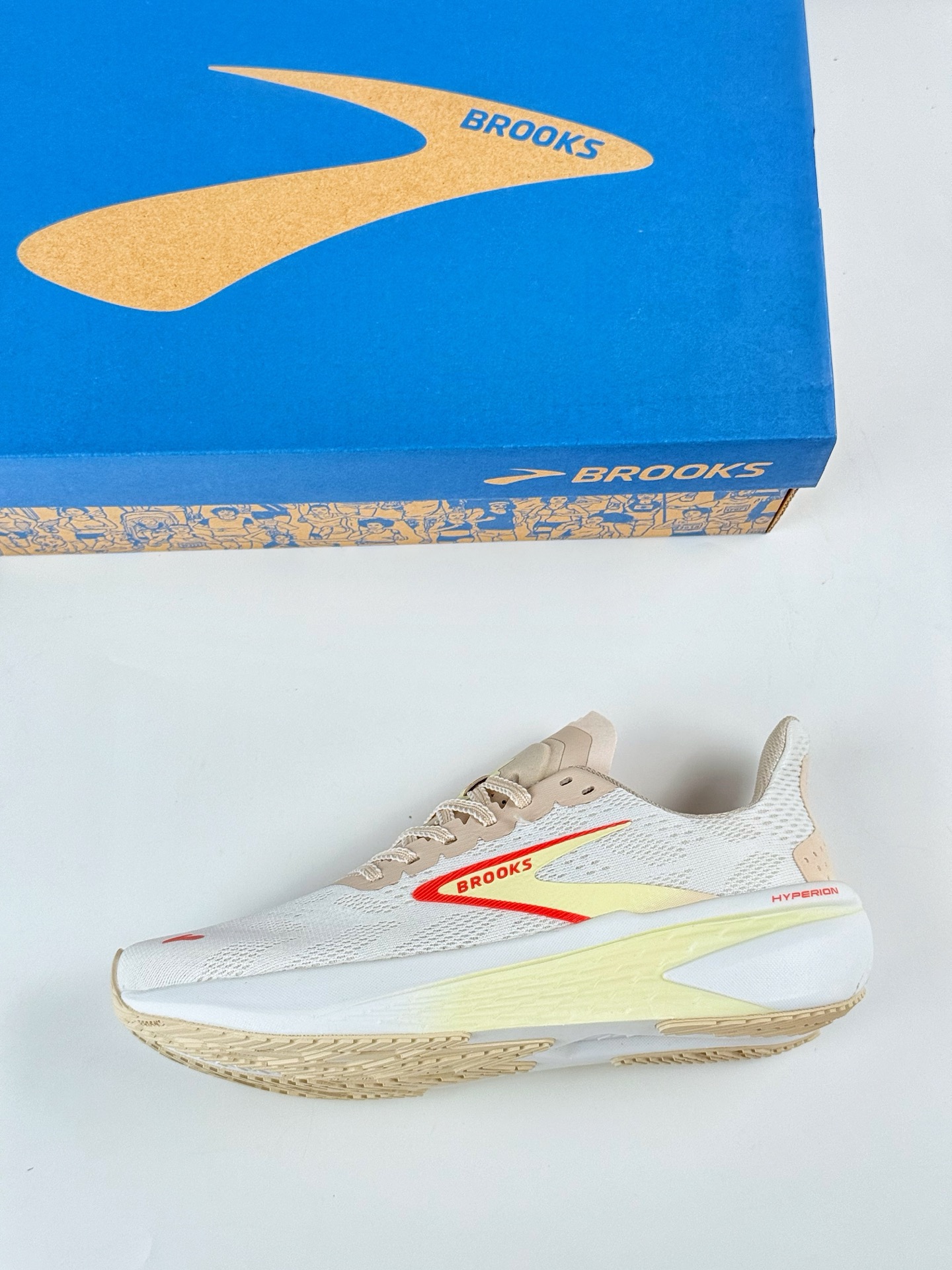 Brooks Hyperion Max 2 布鲁克斯 烈风2系列低帮透气缓震支撑休闲运动慢跑鞋 120421 1B 173
