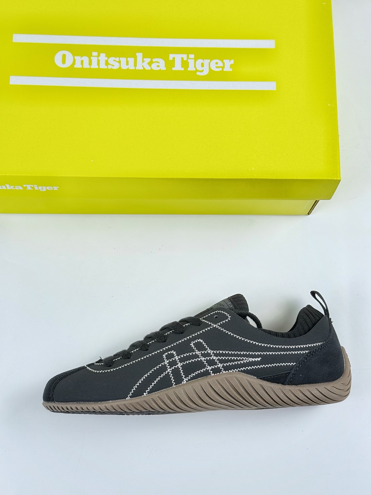 Onitsuka Tiger鬼塚虎SCLAW 绒面革织物 舒适运动休闲鞋 1183B969-001