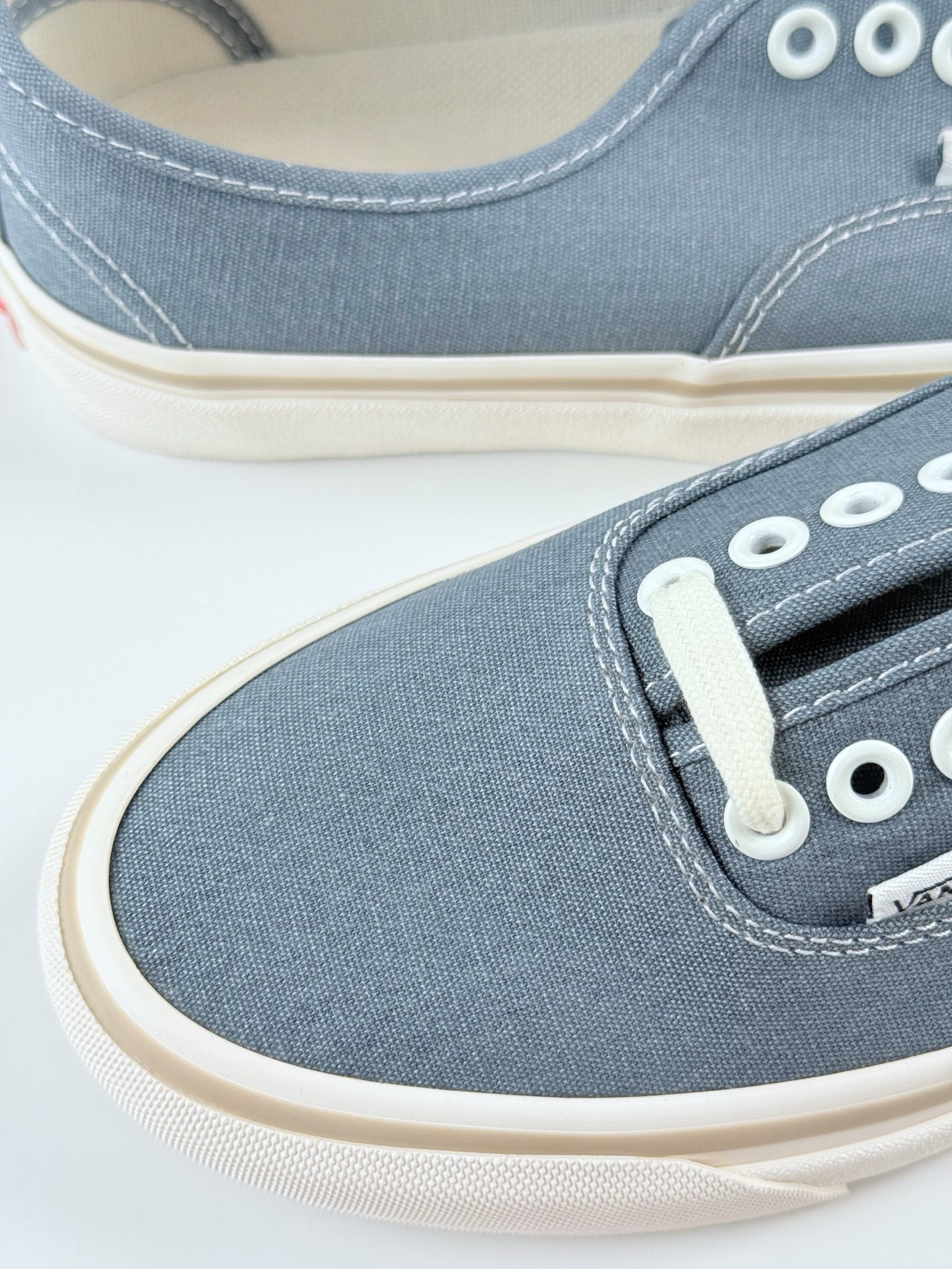 Vans MTE Authentic Reissue 44 柔软舒适 透气 低帮登山鞋 VN000CW2RV2YK