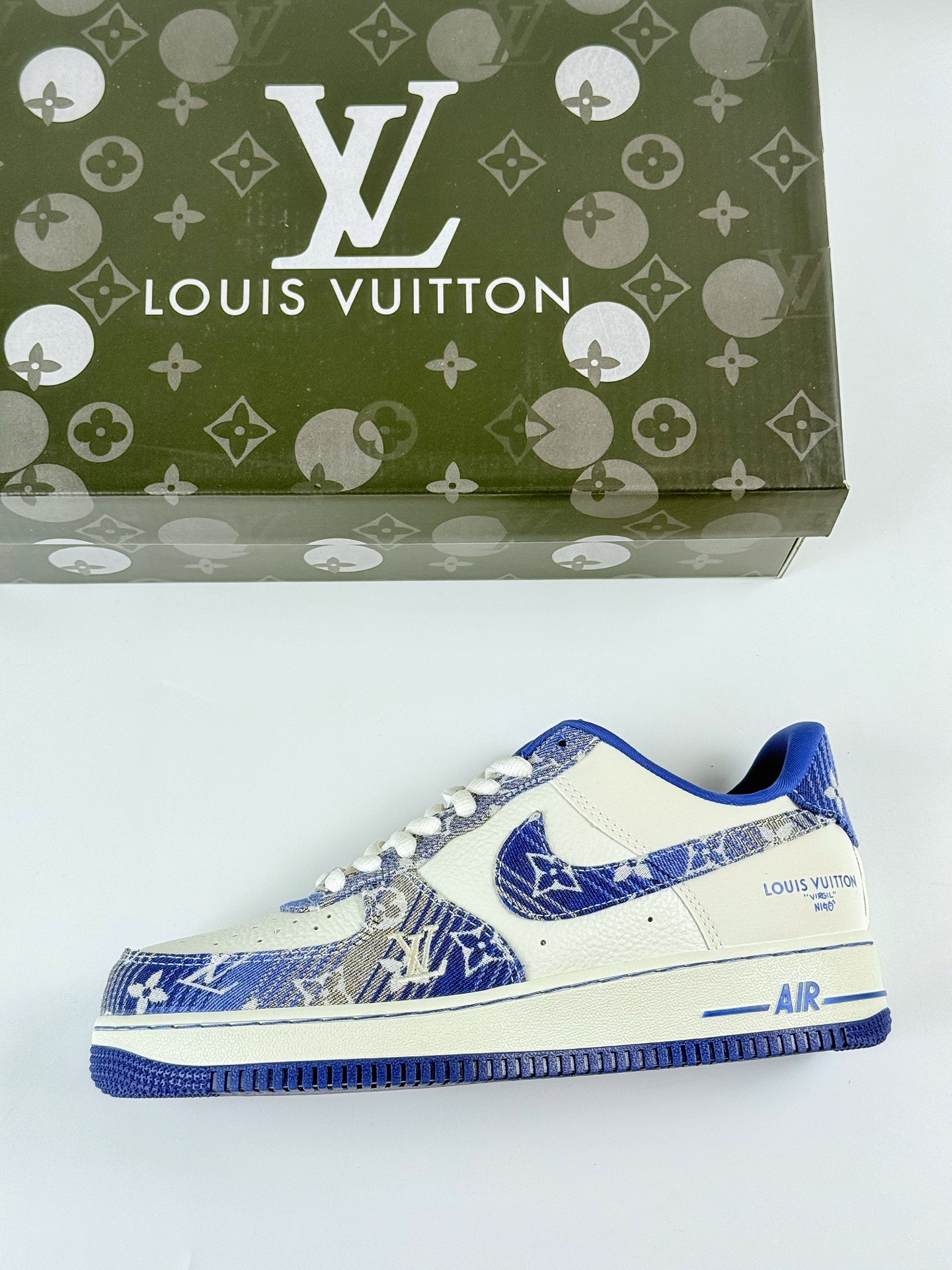 Nike Air Force 1 Low 07 x Louis Vuitton 蓝白 SC9207-540