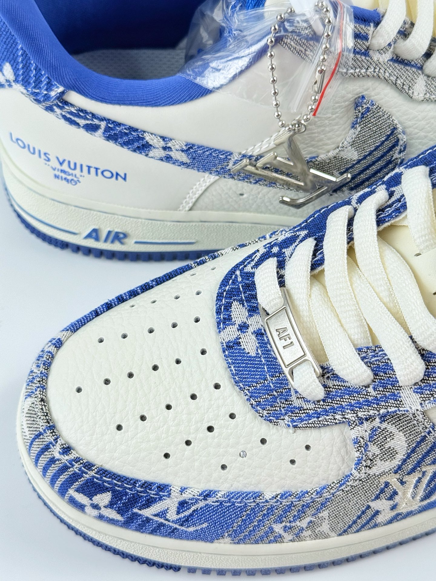 Nike Air Force 1 Low 07 x Louis Vuitton 蓝白 SC9207-540