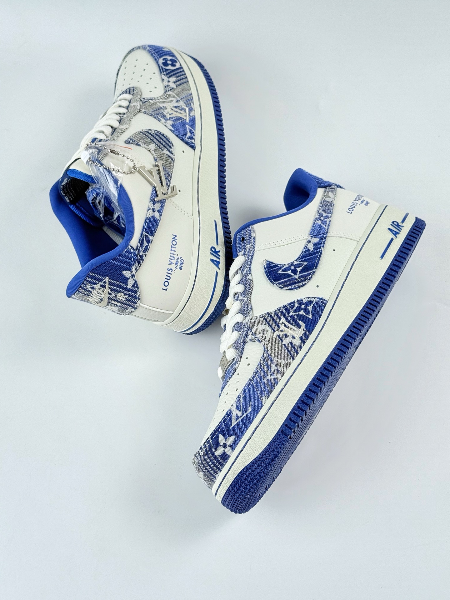 Nike Air Force 1 Low 07 x Louis Vuitton 蓝白 SC9207-540