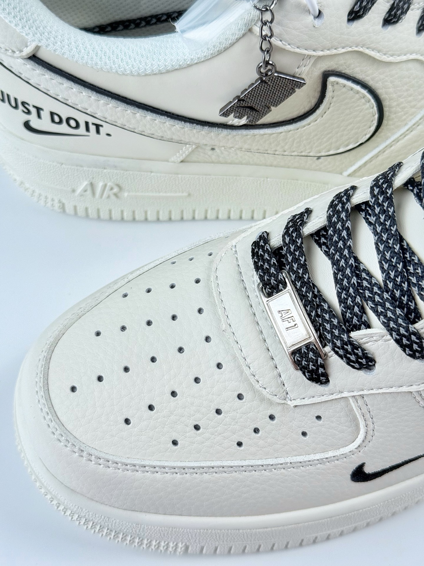 Nike Air Force 1 Low 07 x Just Do It 白黑小勾 CS5288-012