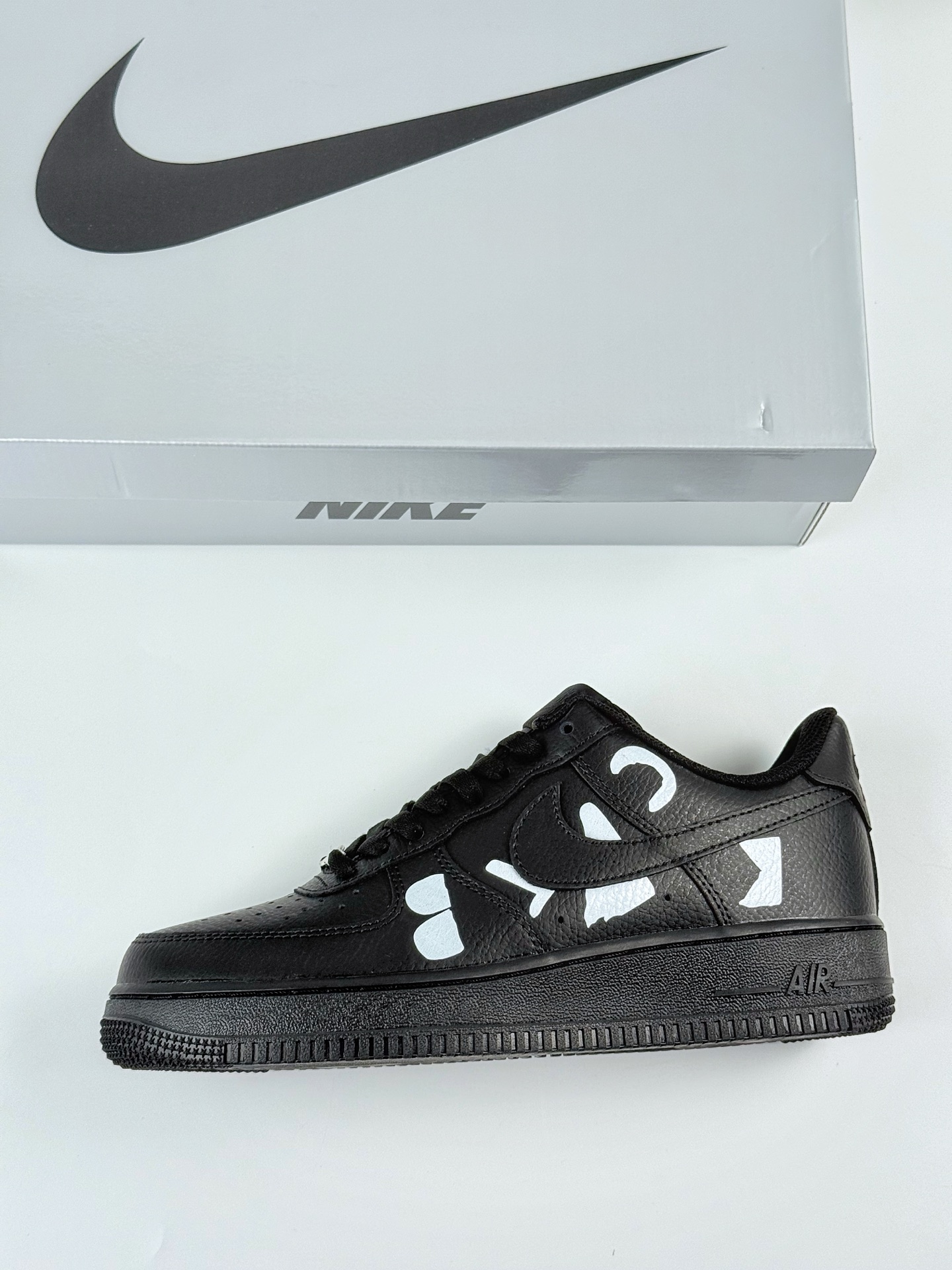 Black COMME des GARCONS x Nike Air Force 1 LOW 黑色 IB9949-001