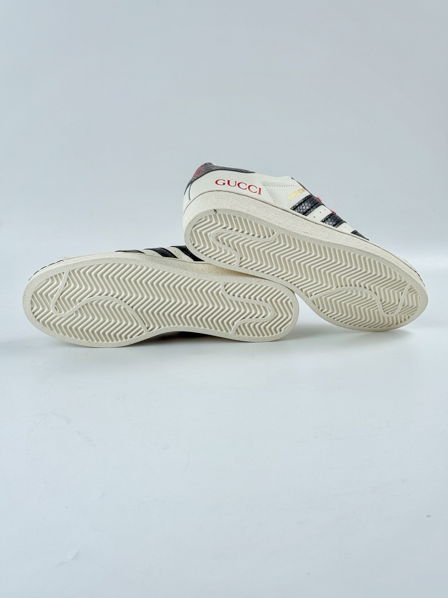 AD Originals Superstar x GUCCI 白黑红 JP9969