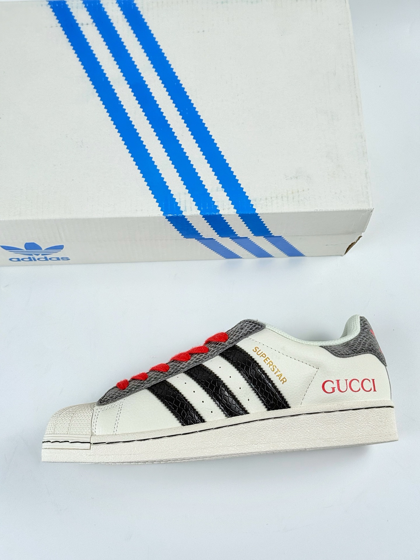AD Originals Superstar x GUCCI 白黑红 JP9969