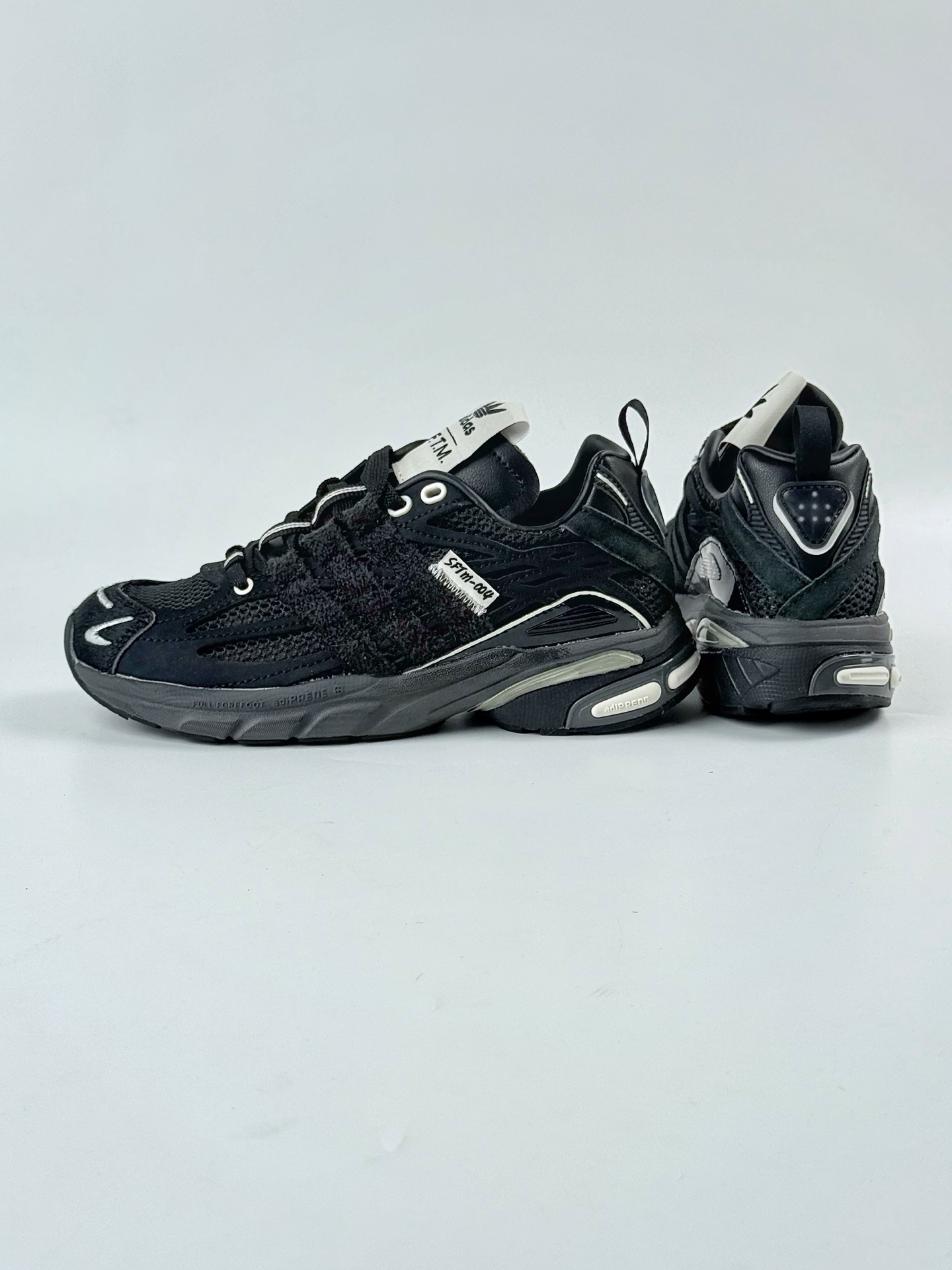 SONG FOR THE MUTE x adidas ADISTAR CUSHION 黑灰 JP8416 SONG FOR THE MUTE x adidas ADISTAR CUSHION 黑灰 JP8416