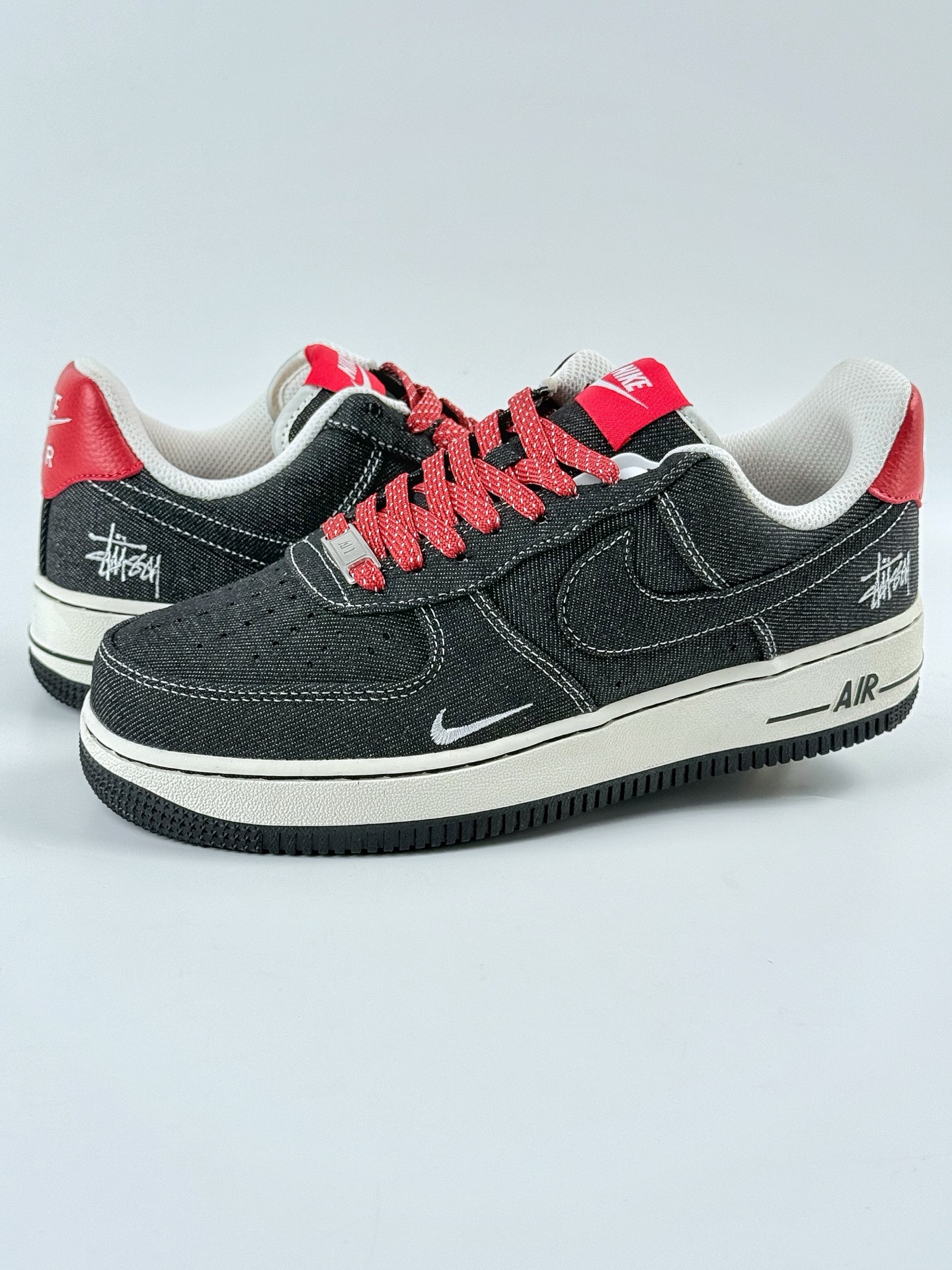 Nike Air Force 1 Low 07 x Stussy 黑红小勾满天星 LW9279-002