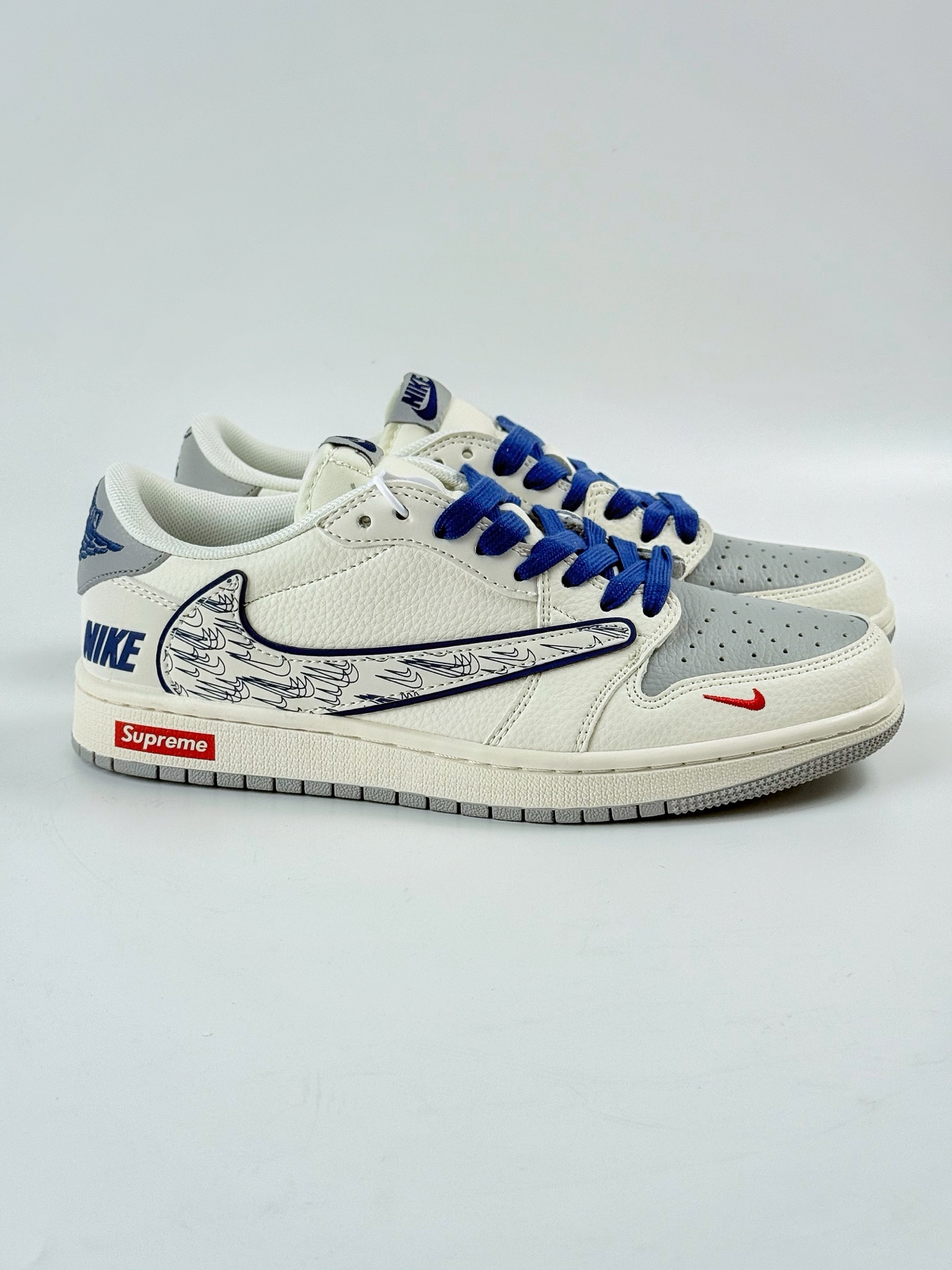 Travis Scott x Nike Air Jordan 1 Low x superme Air Jordan 1 Low 反转白灰蓝小勾倒钩  XS7089-597
