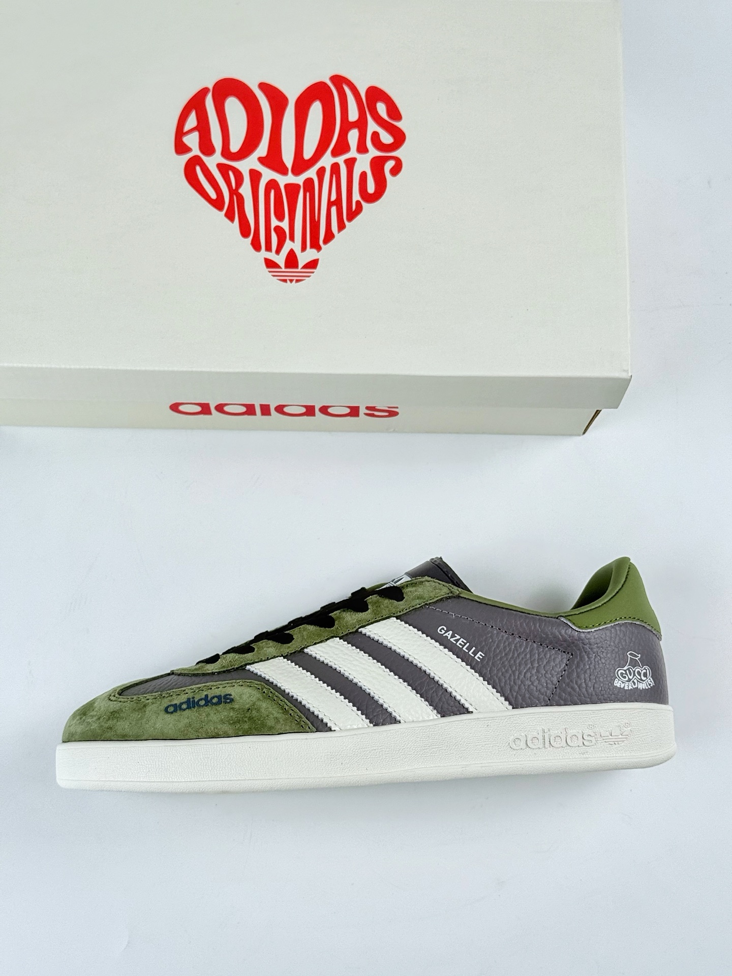 adidas Originals Gazelle INdoor x GUCCI 三叶草休闲防滑耐磨低帮板鞋  DD6608