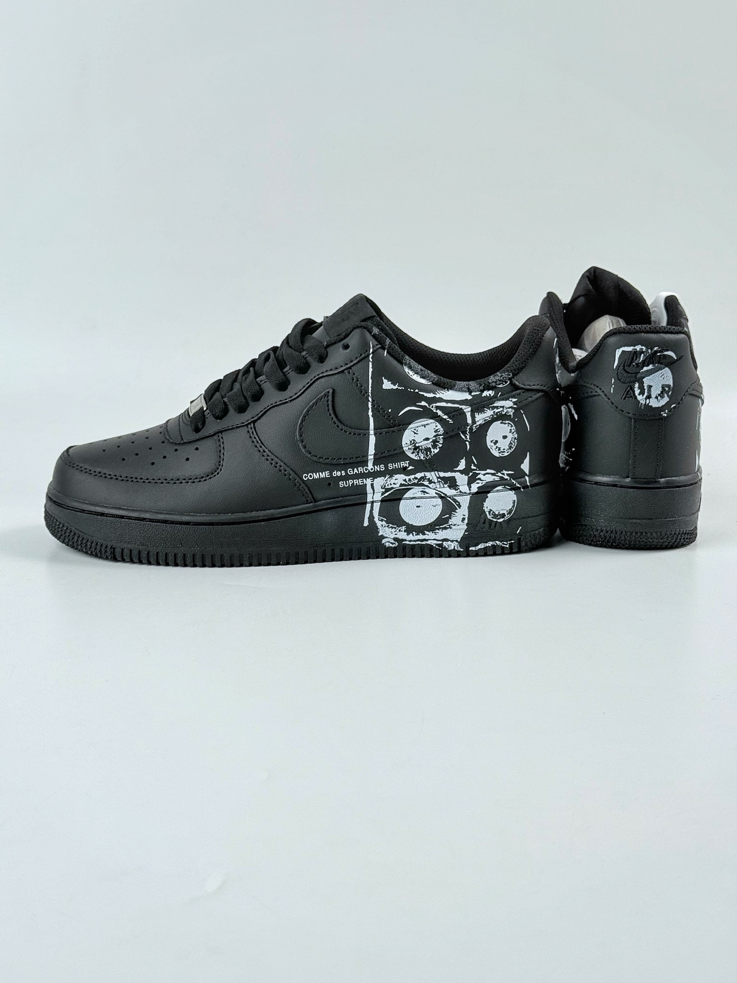 Nike Air Force 1 Low 07 x Supreme 纯黑涂鸦  923044-101