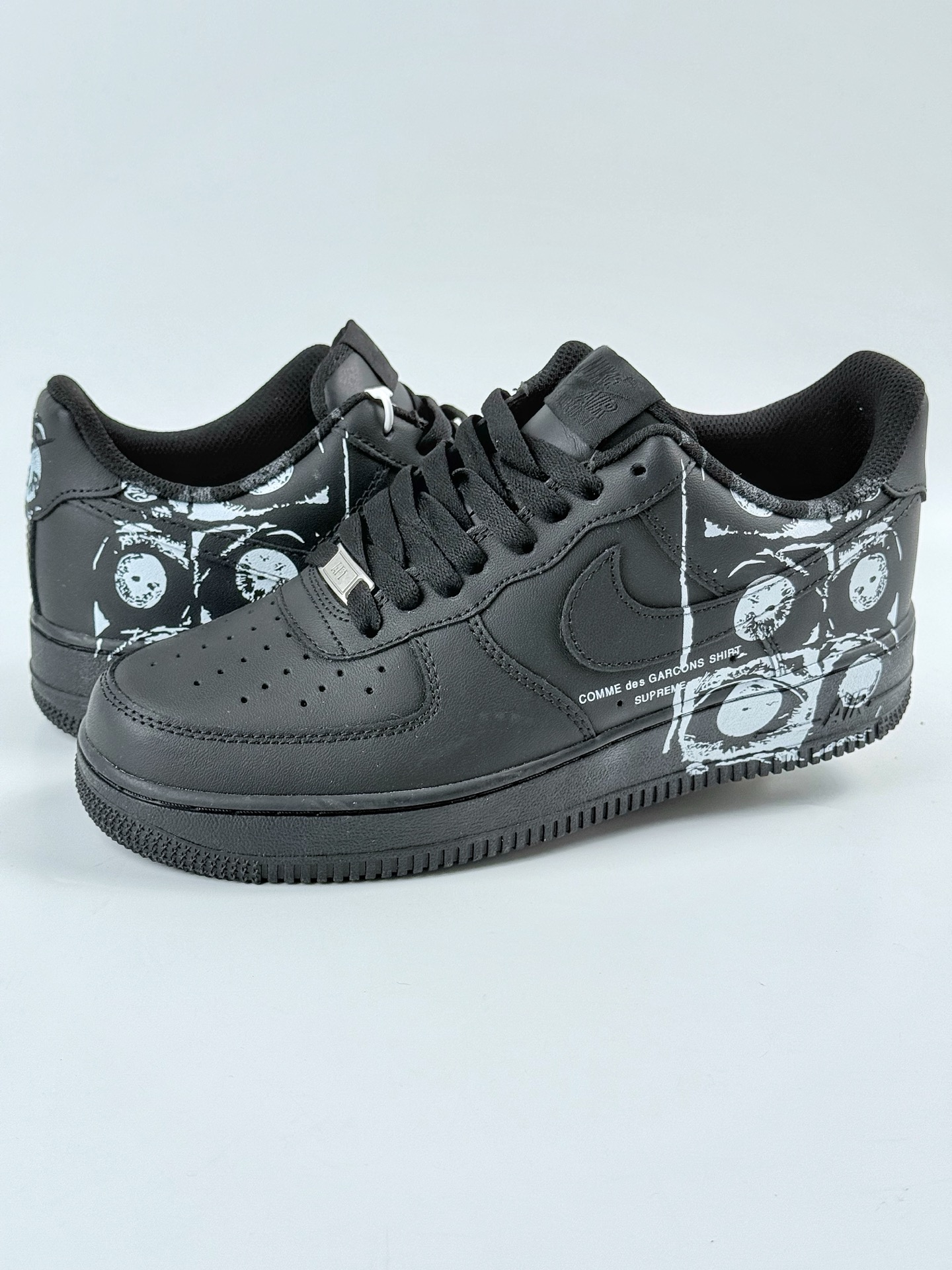 Nike Air Force 1 Low 07 x Supreme 纯黑涂鸦  923044-101