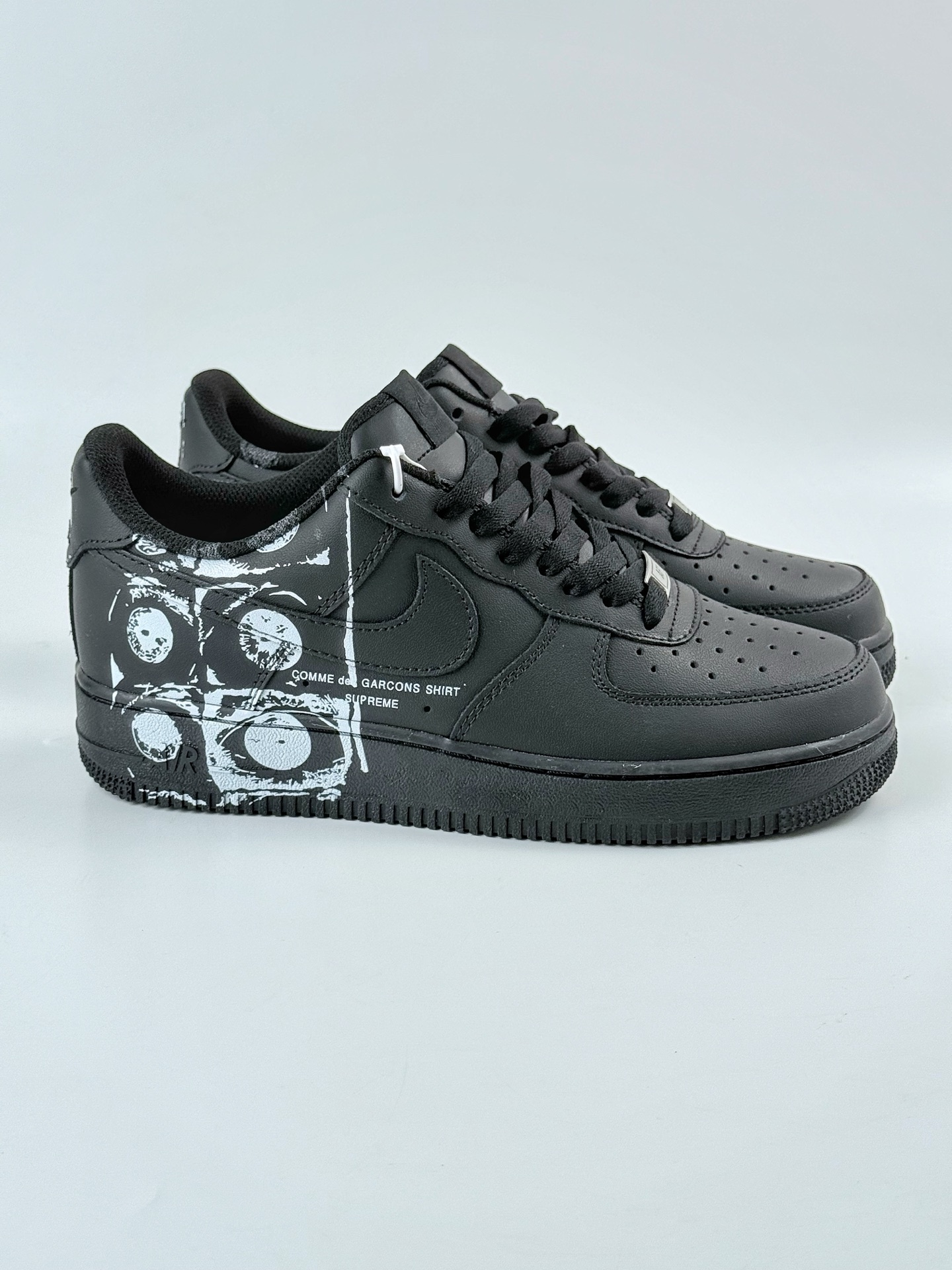 Nike Air Force 1 Low 07 x Supreme 纯黑涂鸦  923044-101