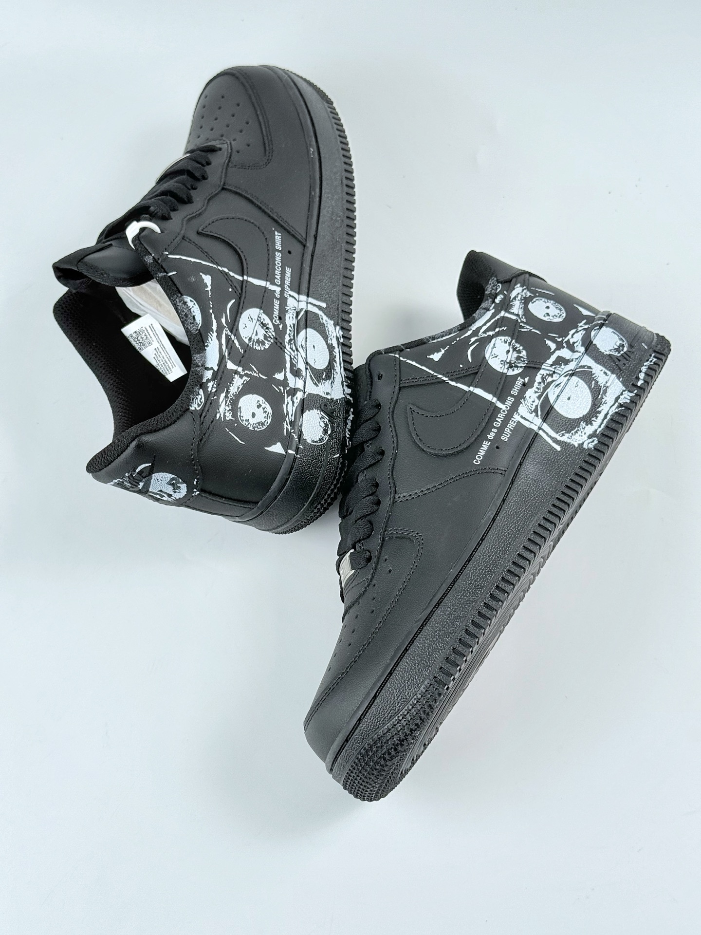 Nike Air Force 1 Low 07 x Supreme 纯黑涂鸦  923044-101