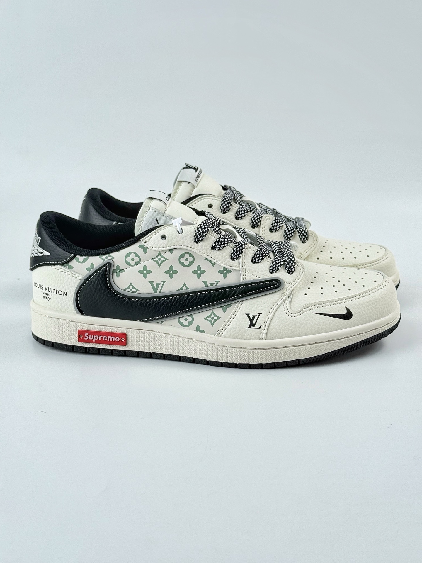 Travis Scott x Nike Air Jordan 1 Low x Louis Vuitton Air Jordan 1 Low 反转白黑小勾满天星倒钩  YX5066-335