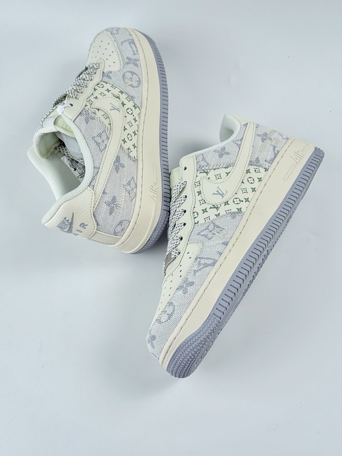Nike Air Force 1 Low 07 x Louis Vuitton 白蓝满天星  YX5066-331