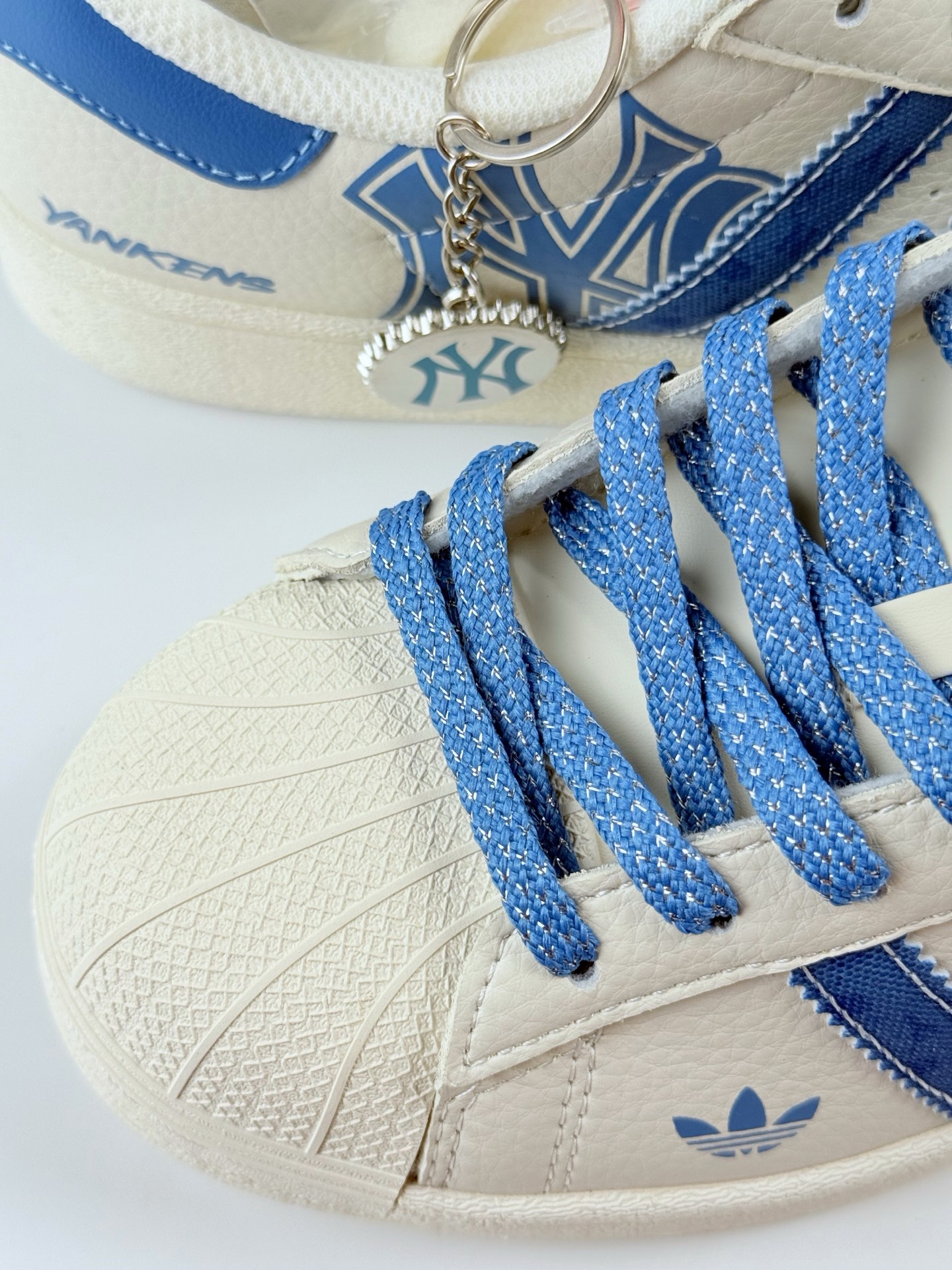 AD Originals Superstar x MLB 白蓝满天星  XS0012